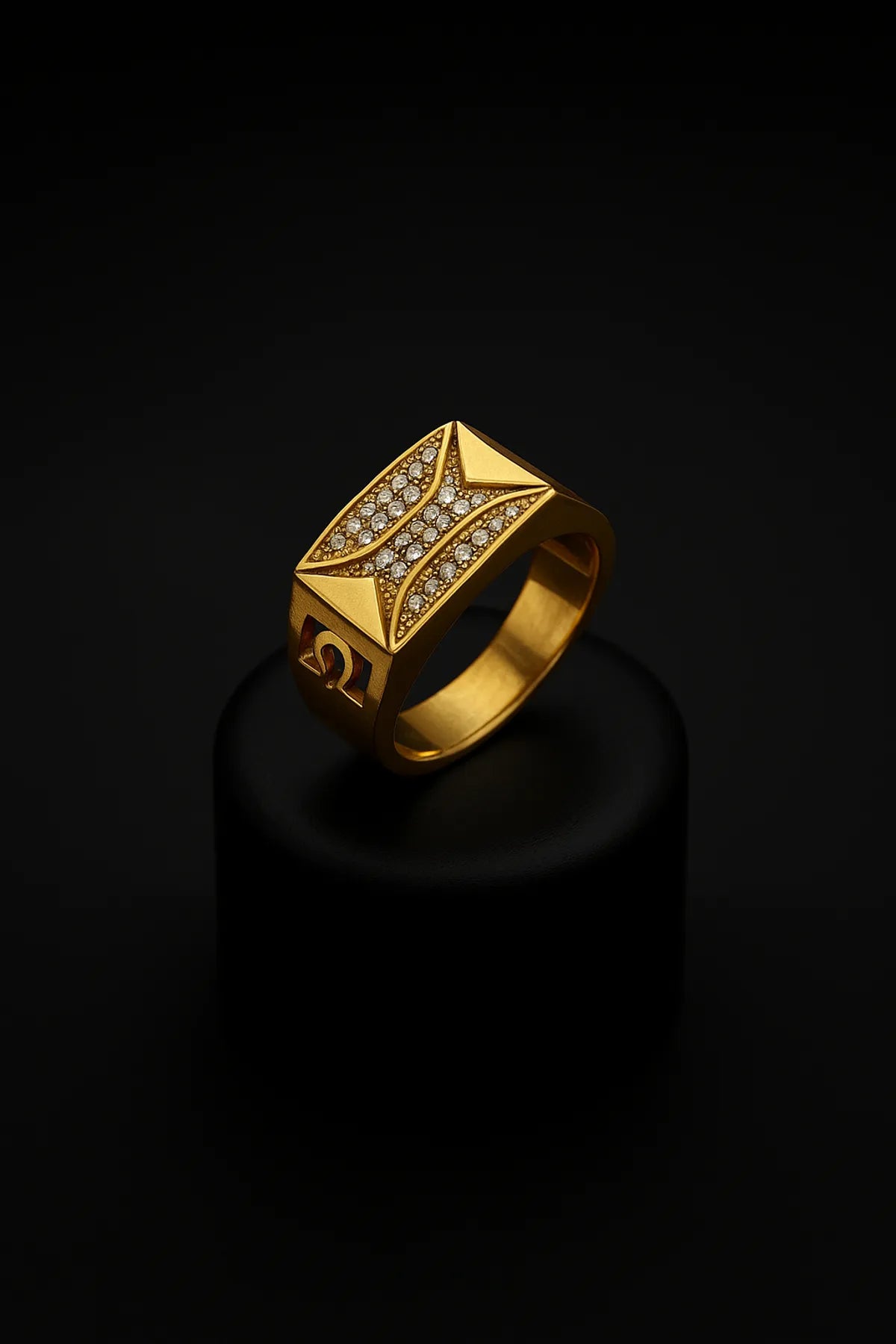Creative Design Diamond Ring with Gold Plated for Men & Boys