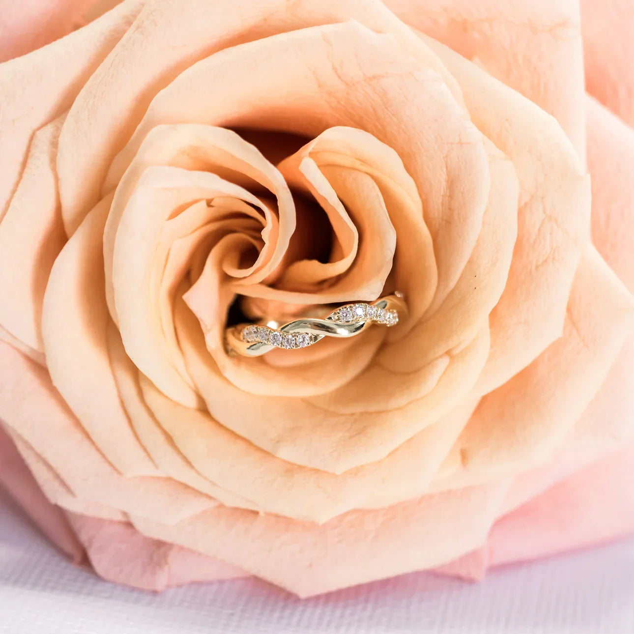 Round Lab Grown Diamond Infinity Twisting Light Eternity Band, EF Color , VS Clarity