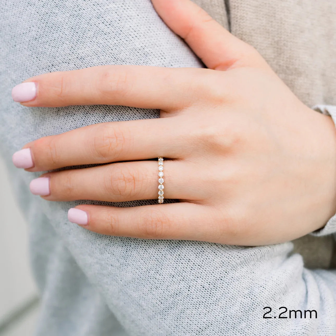 Round Lab Grown Diamond Shared Prong Eternity Band, EF Color, VS Clarity - IGI cerified