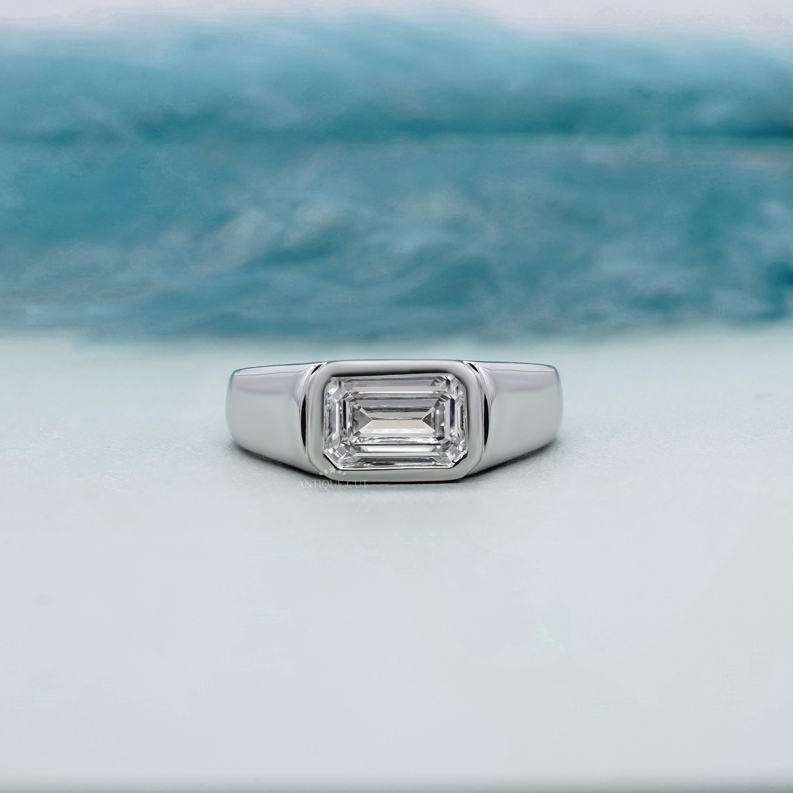 Emerald 2.50ct Lab Grown Diamond Men’s Ring in White Gold | IGI Certified