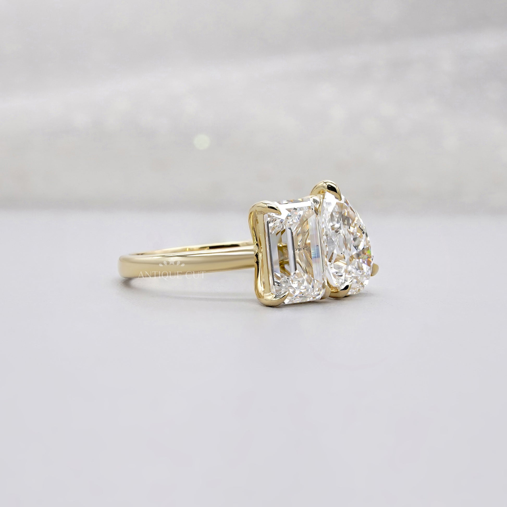 Emerald & Pear 4.00tcw Lab Grown Diamond Toi et Moi Engagement Ring | Yellow Gold | IGI Certified