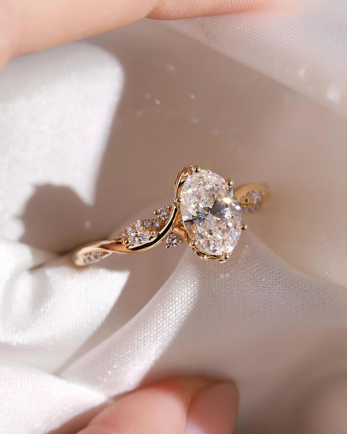 Common :: Unii Jewels 1.74TCW Oval lab grown diamond nature inspired engagement ring