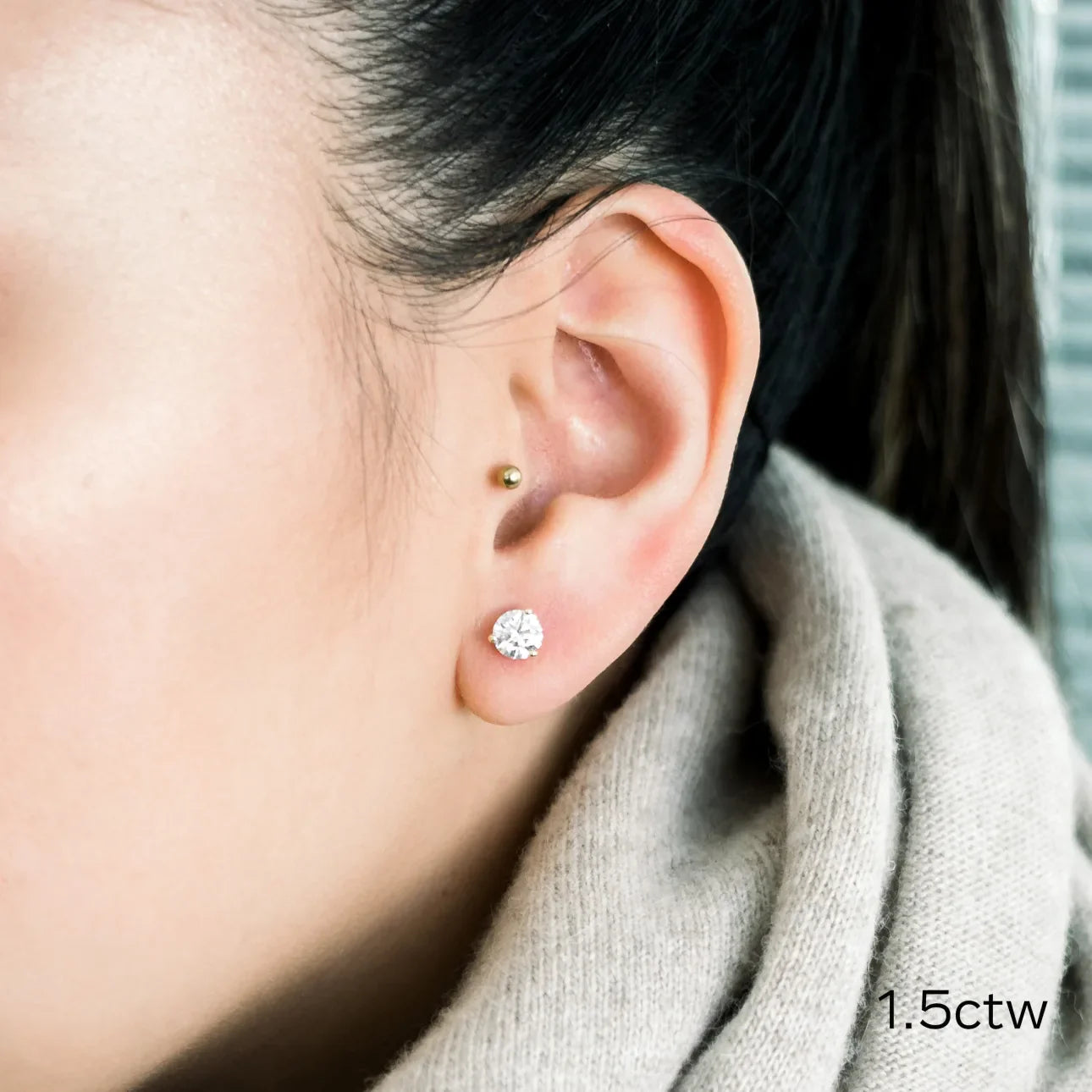 Round Lab Grown Diamond Martini Three Prong Stud Earrings, EF Color, VS Clarity, IGI Certified