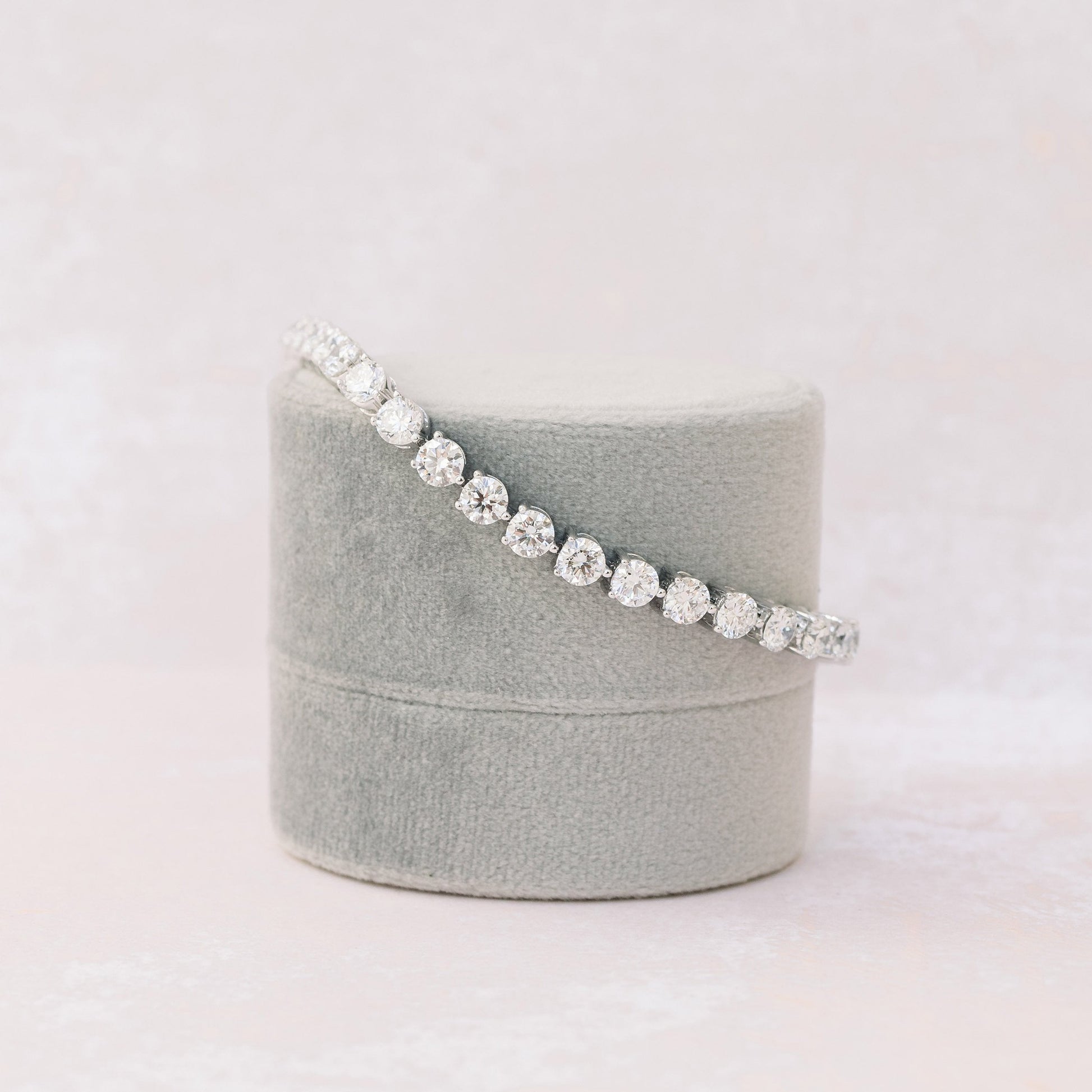 Round Lab Grown Diamond Three Prong Tennis Bracelet, EF Color, VS Clarity, IGI Certificate