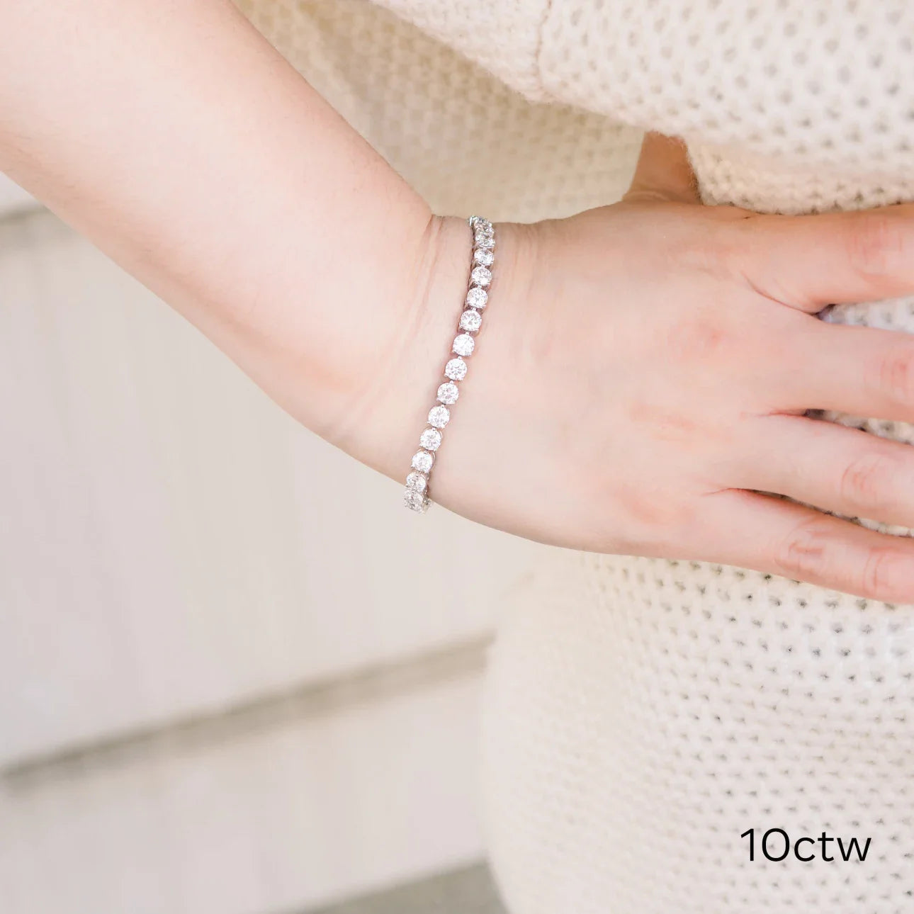 Round Lab Grown Diamond Three Prong Tennis Bracelet, EF Color, VS Clarity, IGI Certificate