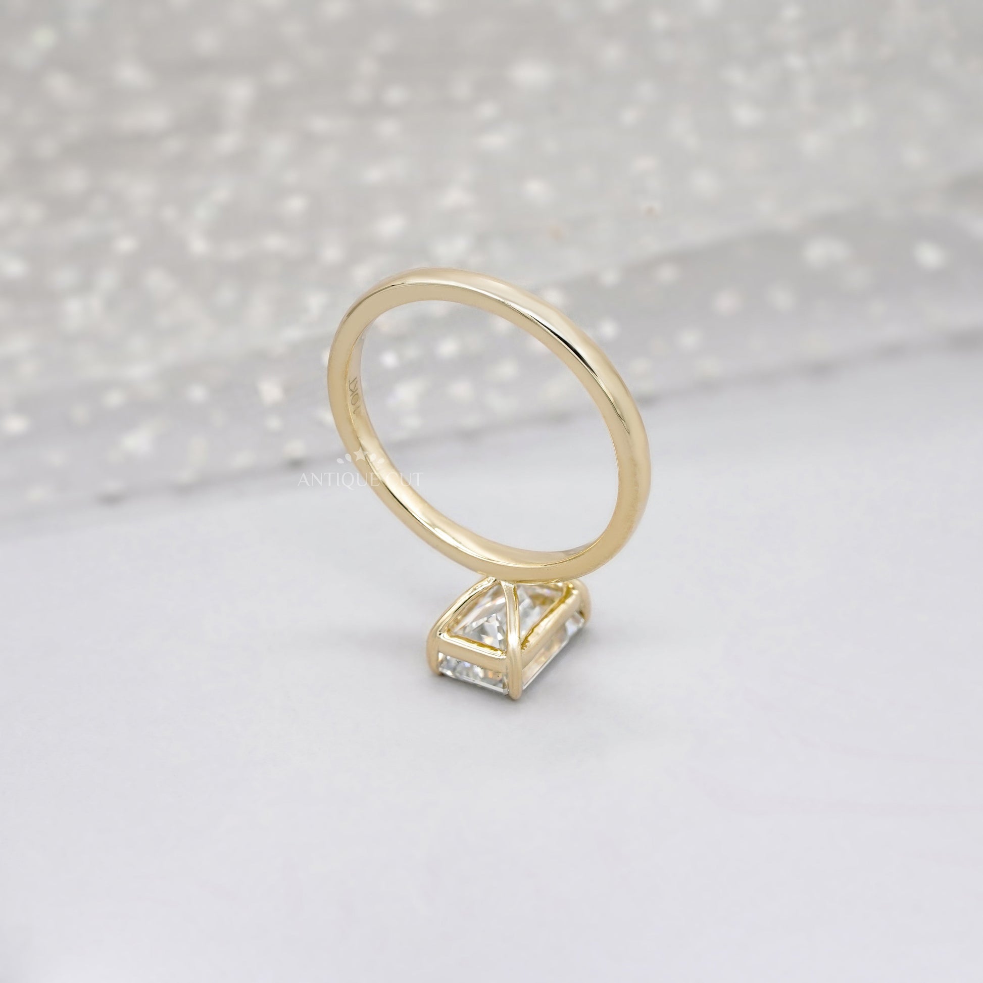 Emerald 2.00ct Lab Diamond Solitaire Ring | Yellow Gold | Minimalist IGI Certified