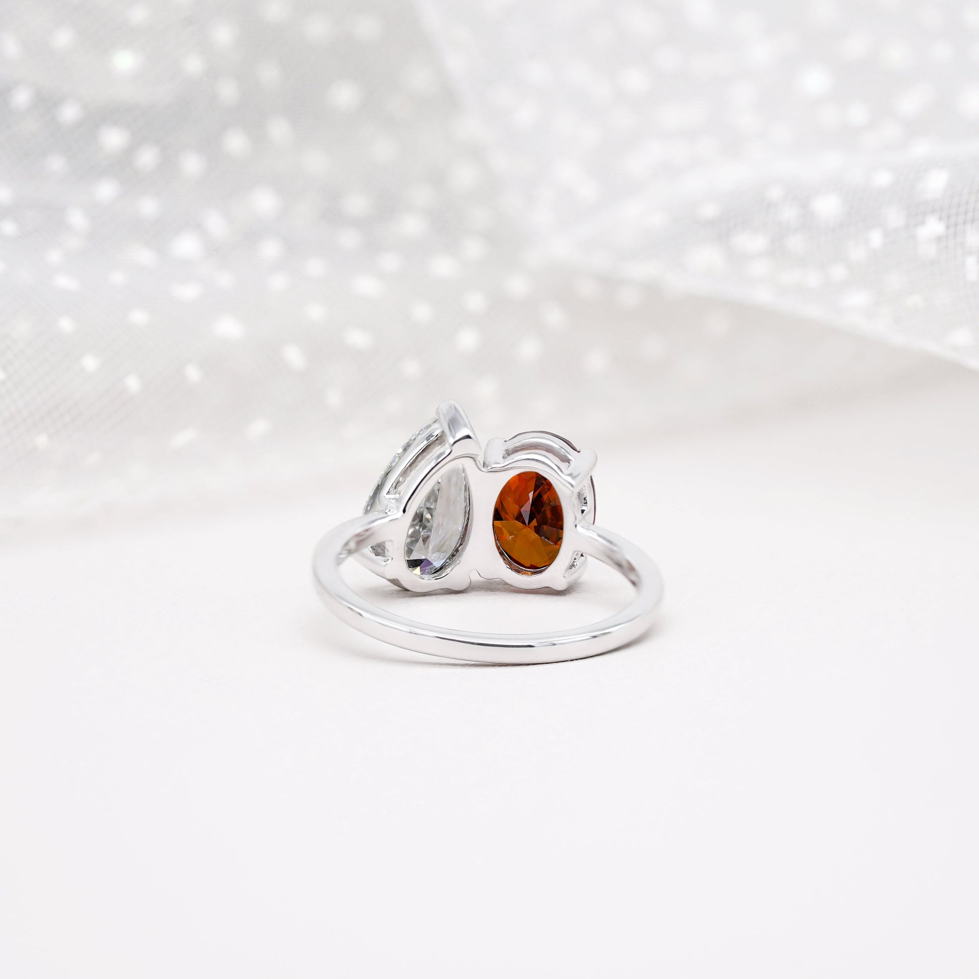 Oval Fancy Red And Pear 3.00tcw Lab Diamond Toi Et Moi Ring | IGI Certified VS Clarity