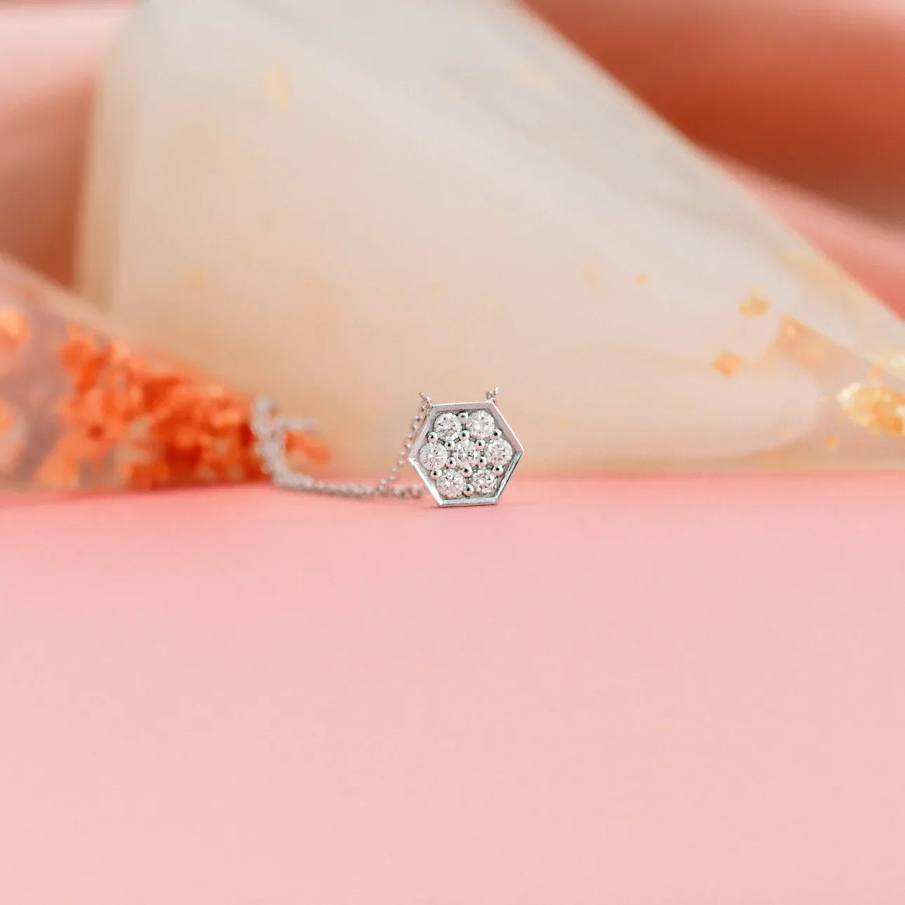 Round Lab Grown Diamond Carbon Necklace, EF Color, VS Clarity, IGI Certified