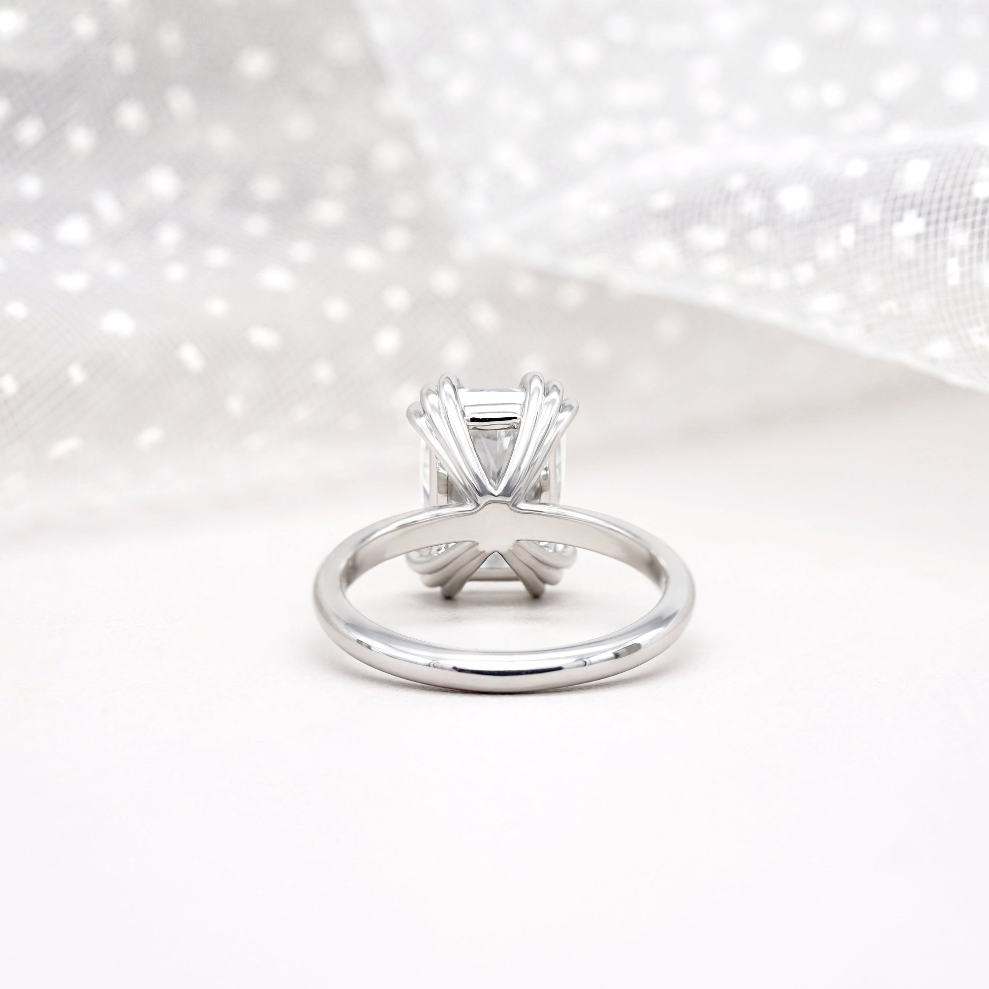 Radiant 3.00ct Lab Diamond Solitaire Ring | Yellow Gold | IGI Certified