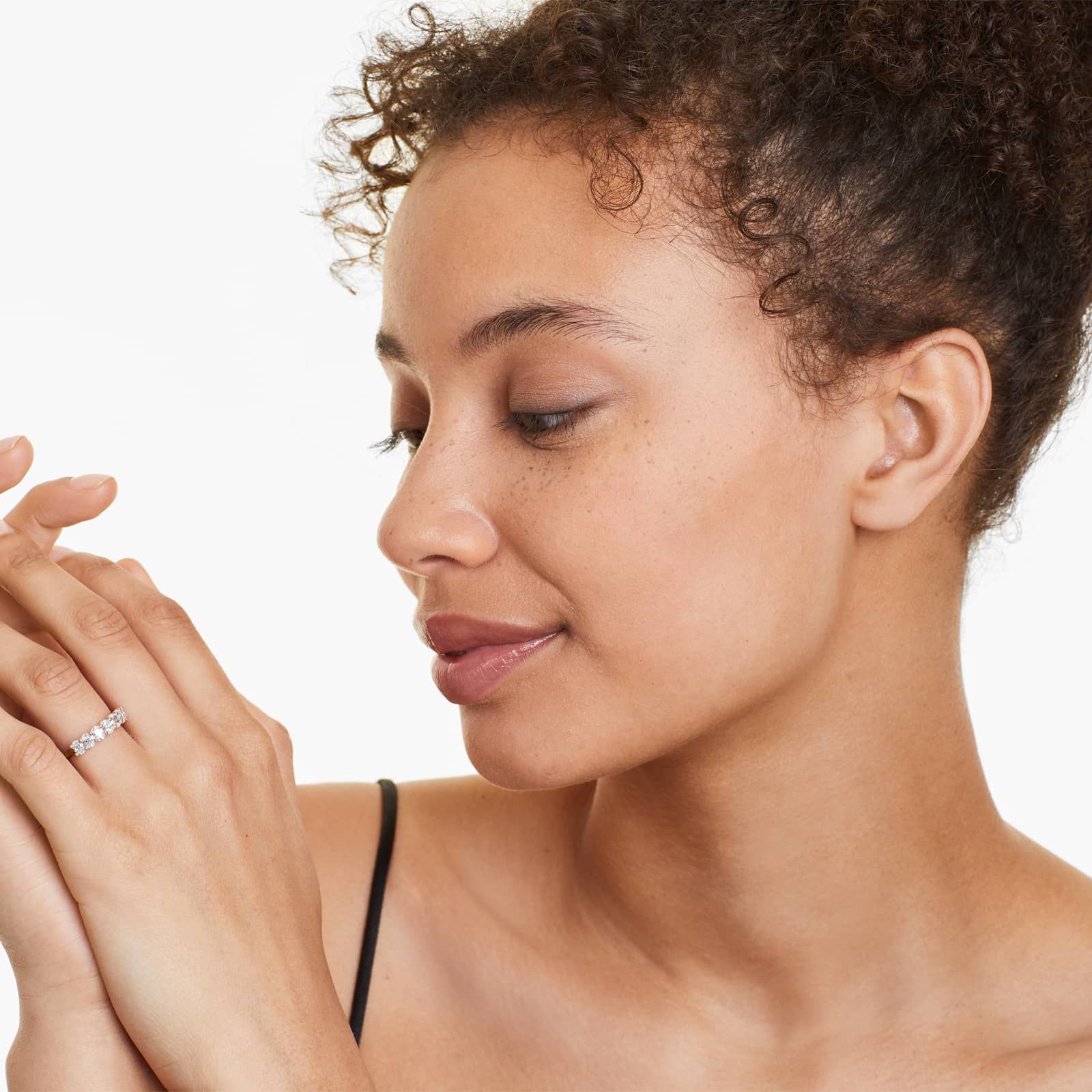 Seven Stone Oval Shape Lab Grown Diamond Ring