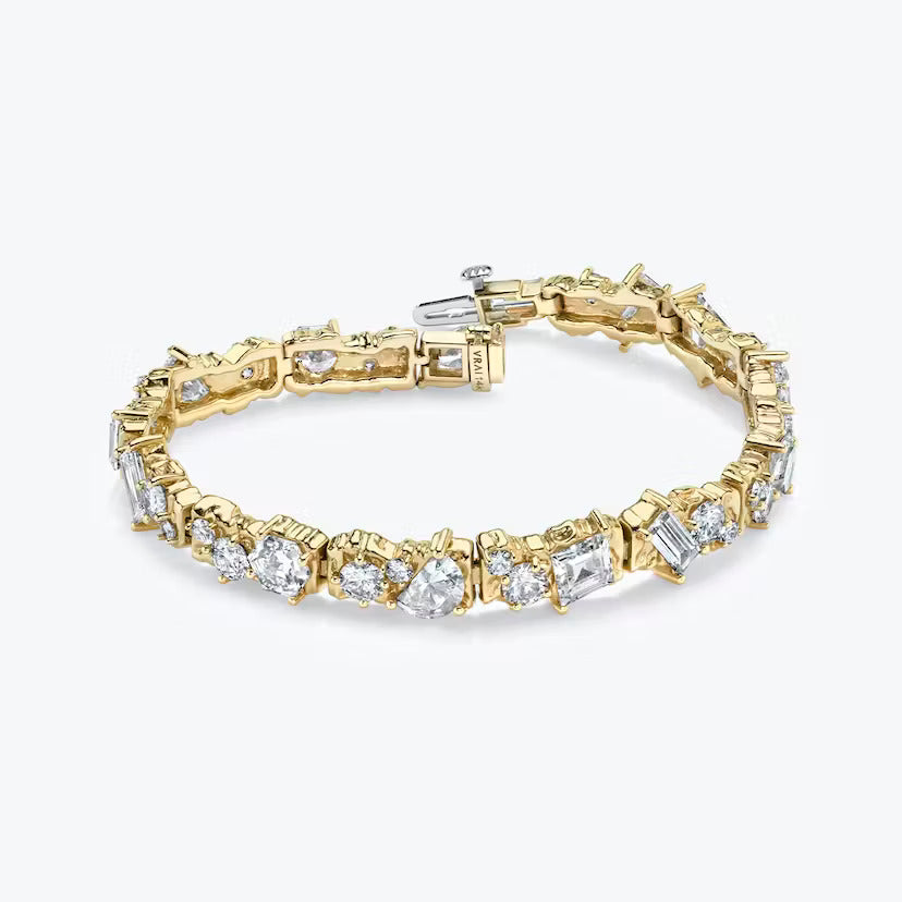 Multi Lab Grown Diamond Unity Bracelet, EF Color, VS Clarity, IGI Certificate