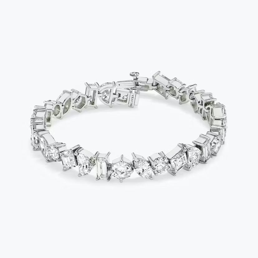 Multi Lab Grown Diamond Illuminate Bracelet, EF Color , VS Clarity , IGI Certificate