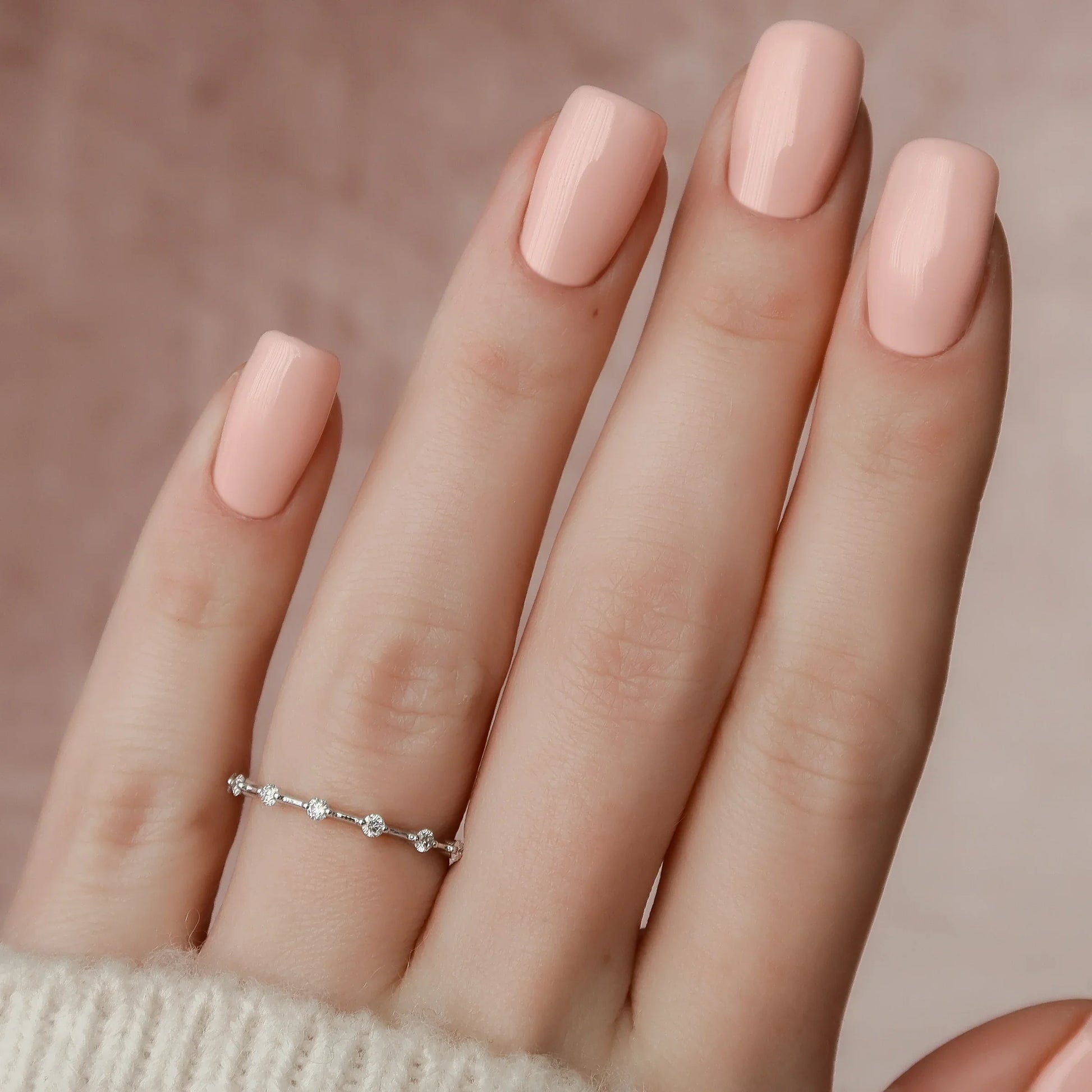 0.15tcw Lab Grown Diamond Tapered Wedding Band | 7 VVS Round Diamonds | 1.5mm Slim Comfort Fit Ring | IGI Certified