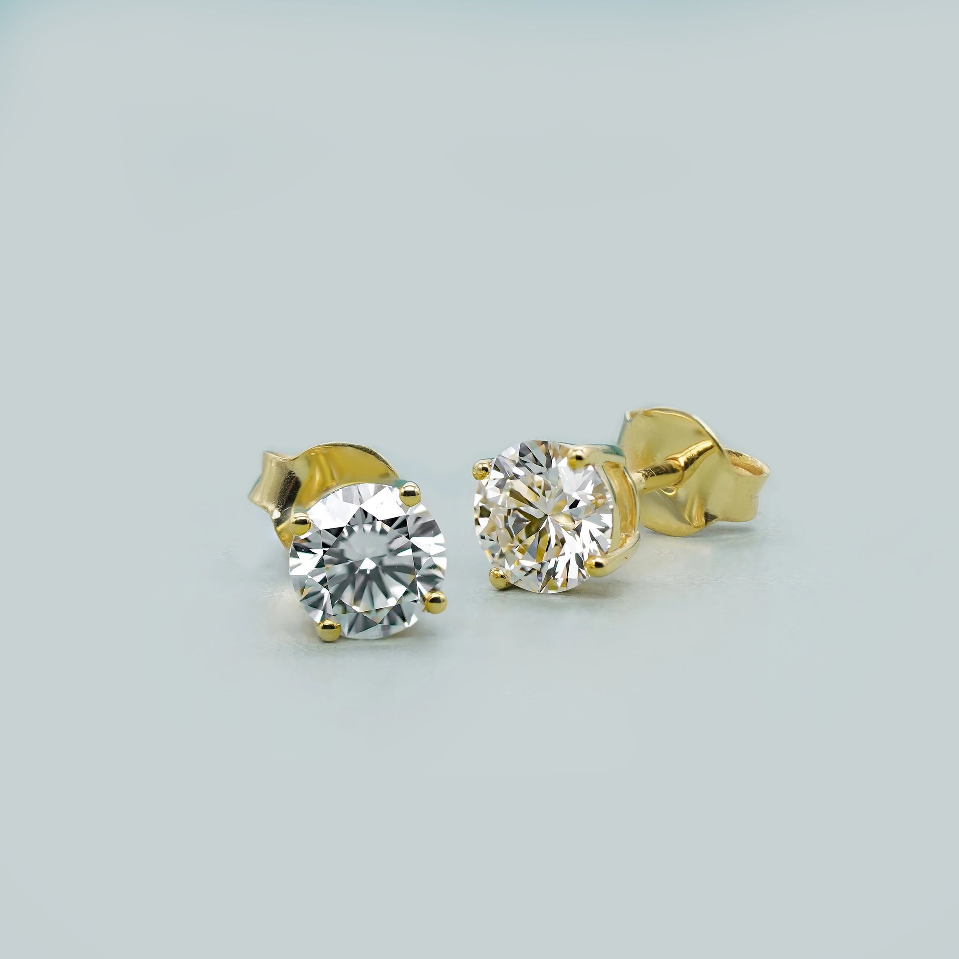 Round 1.00tcw Lab Grown Diamond Stud Earrings  | D-E-F Color, VVS–VS Clarity| IGI Certified