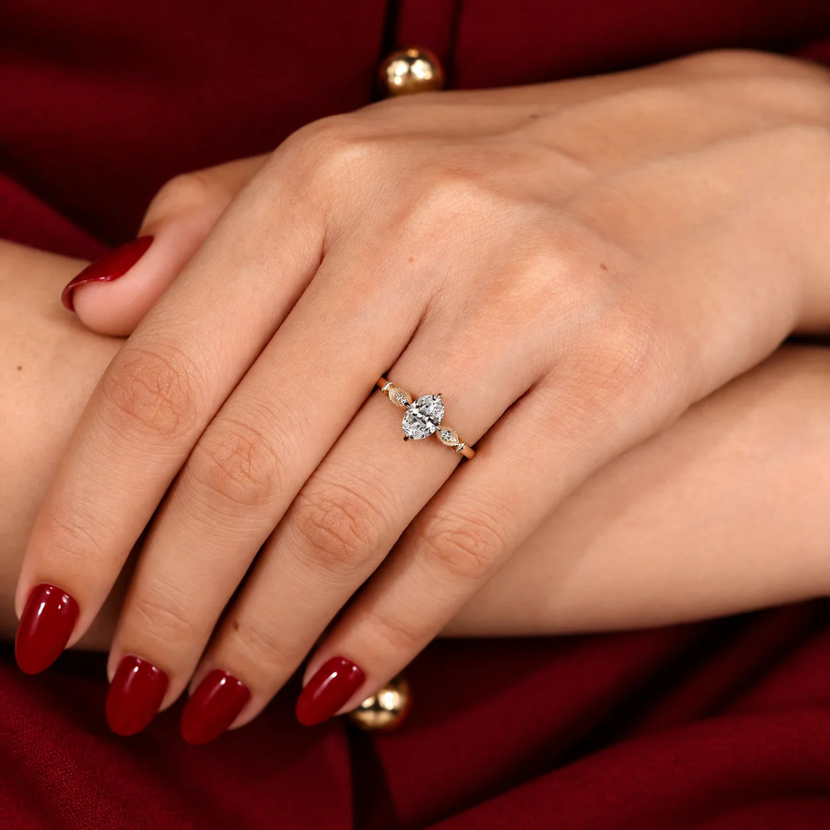 Common :: Excellent cut Oval lab grown diamond engagement ring