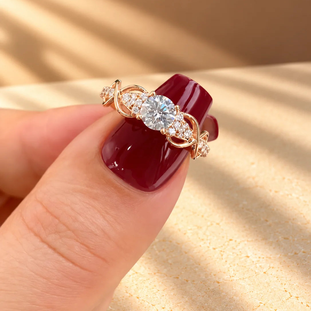 Common :: 1.00CT round lab grown diamond engagement ring with an IGI-certified center stone.