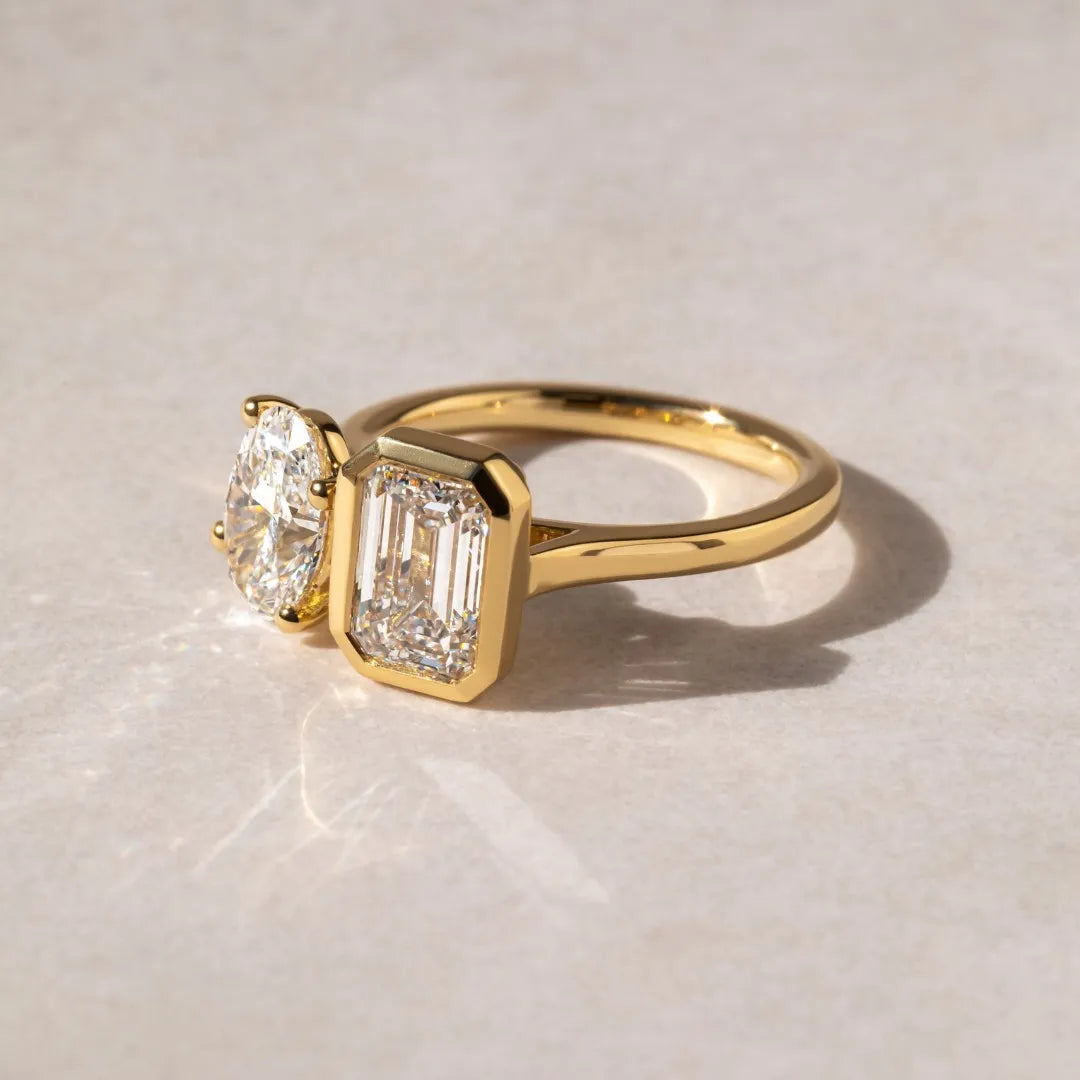 Common :: Designer bridal ring featuring premium IGI certified lab grown diamonds.
