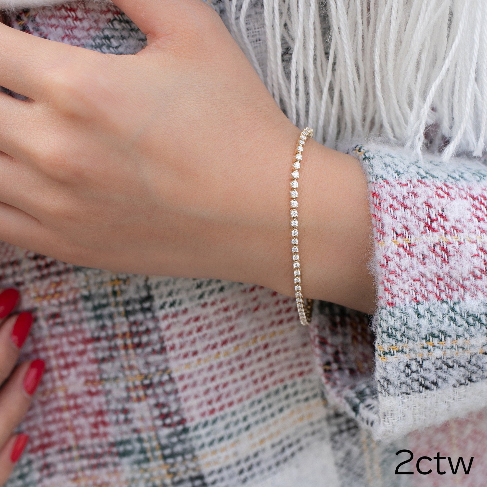 Round Lab Grown Diamond Three Prong Tennis Bracelet, EF Color, VS Clarity, IGI Certificate