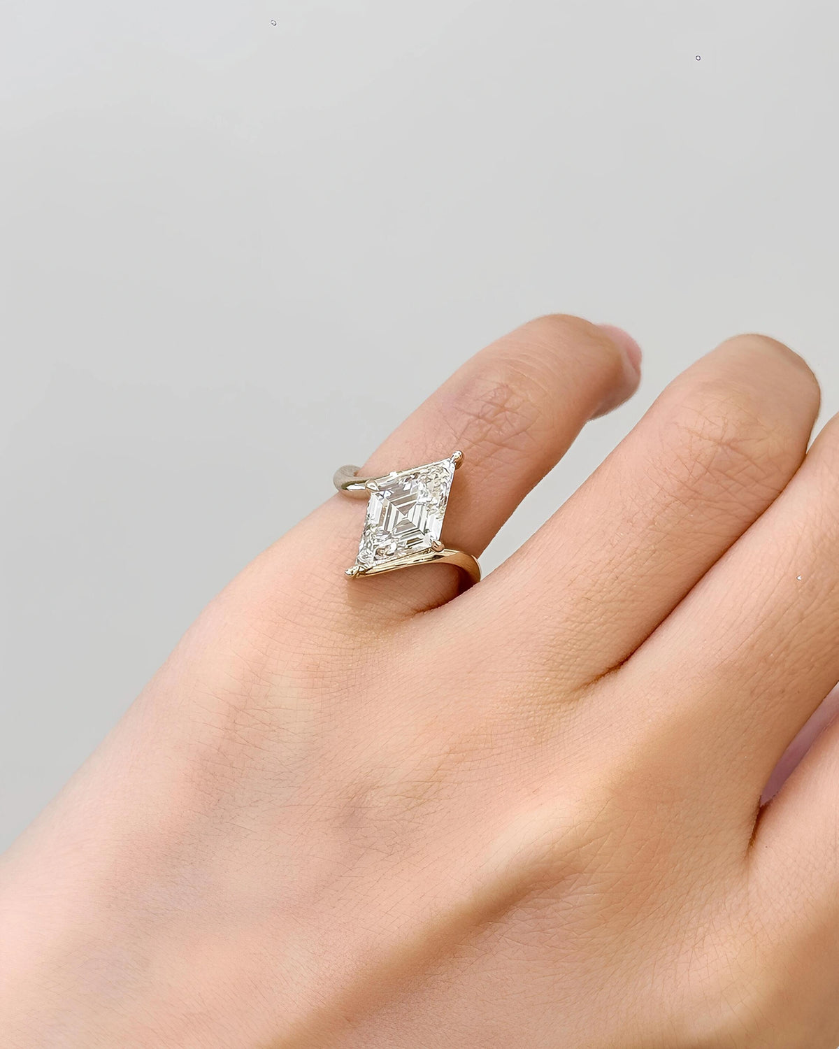 Common :: Unii Jewels 2ct Lozenge Step Cut lab grown diamond engagement ring