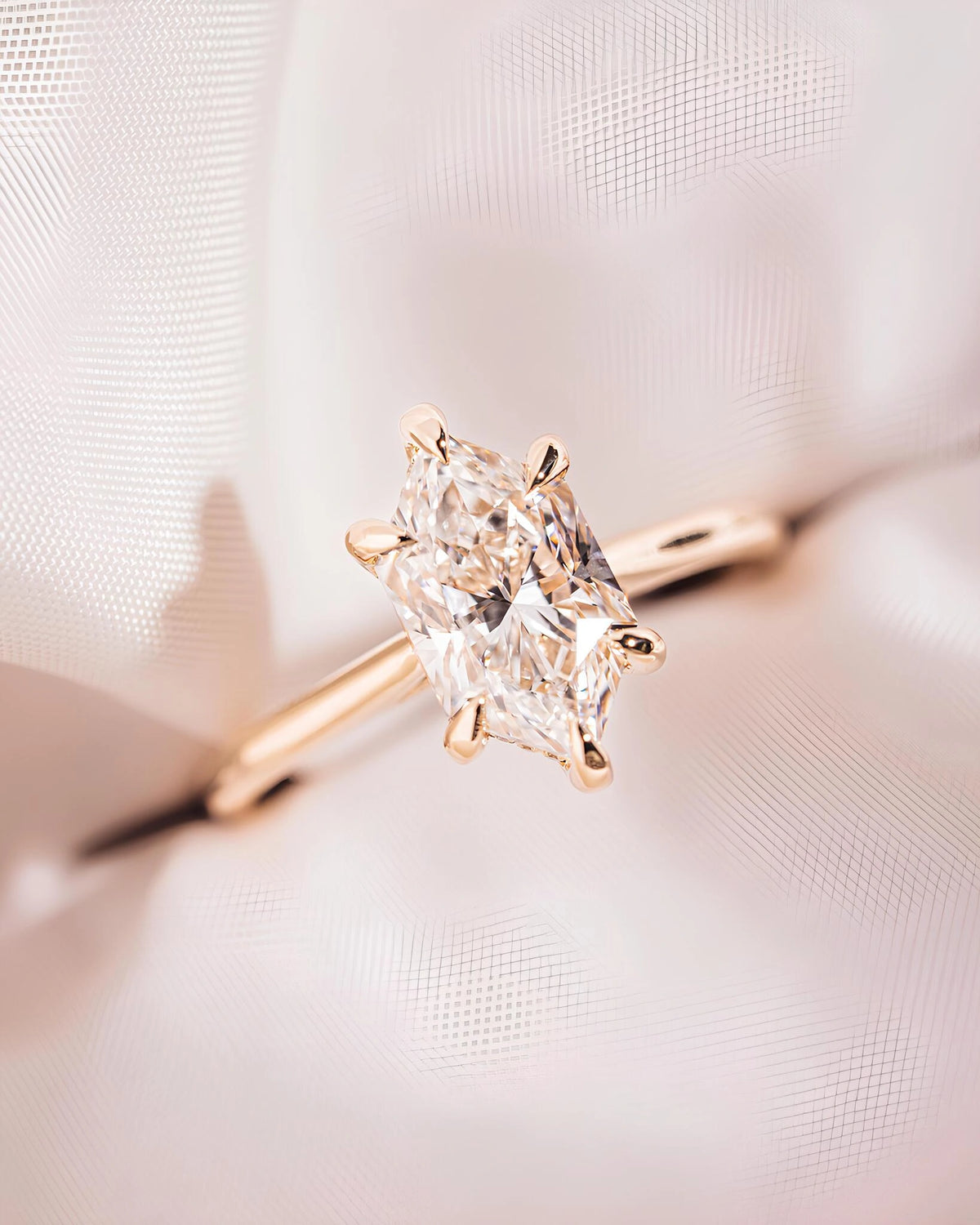 Common :: Unii Jewels 2.49ct Hexagon lab grown diamond hidden halo engagement ring