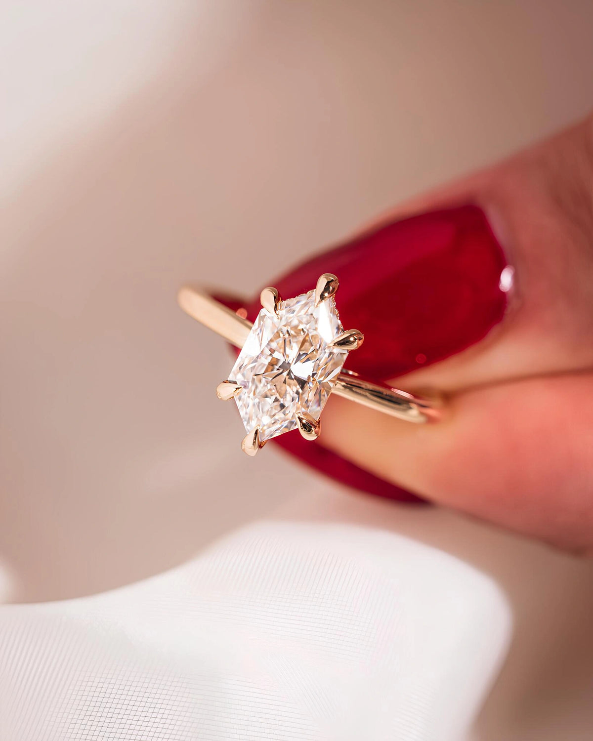 Common :: D color VS1 Hexagon lab grown diamond ring by Unii Jewels