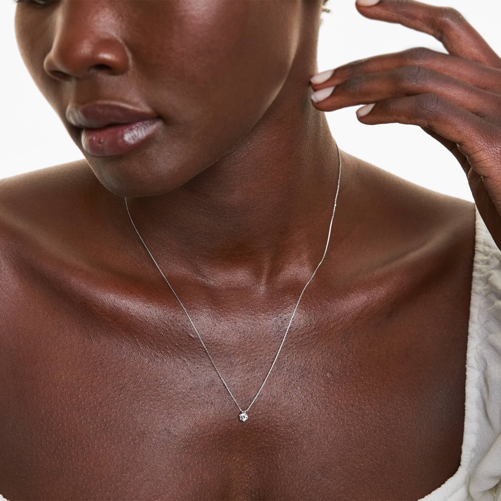 Scallop Basket Diamond Pendant