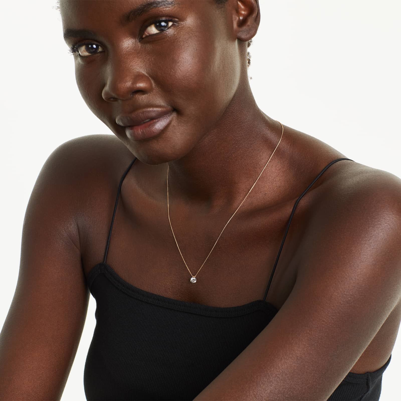 Scallop Basket Diamond Pendant