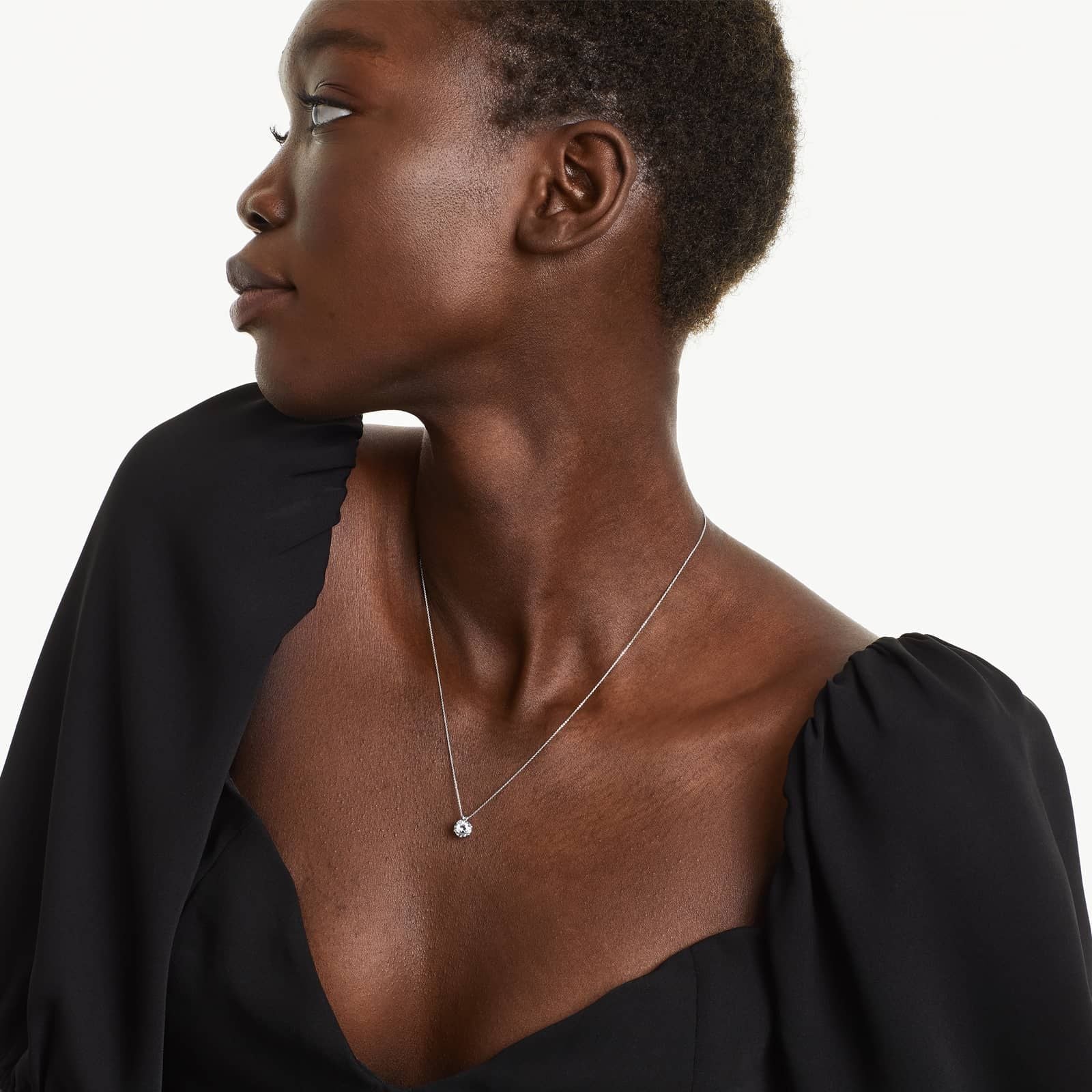 Scallop Basket Diamond Pendant