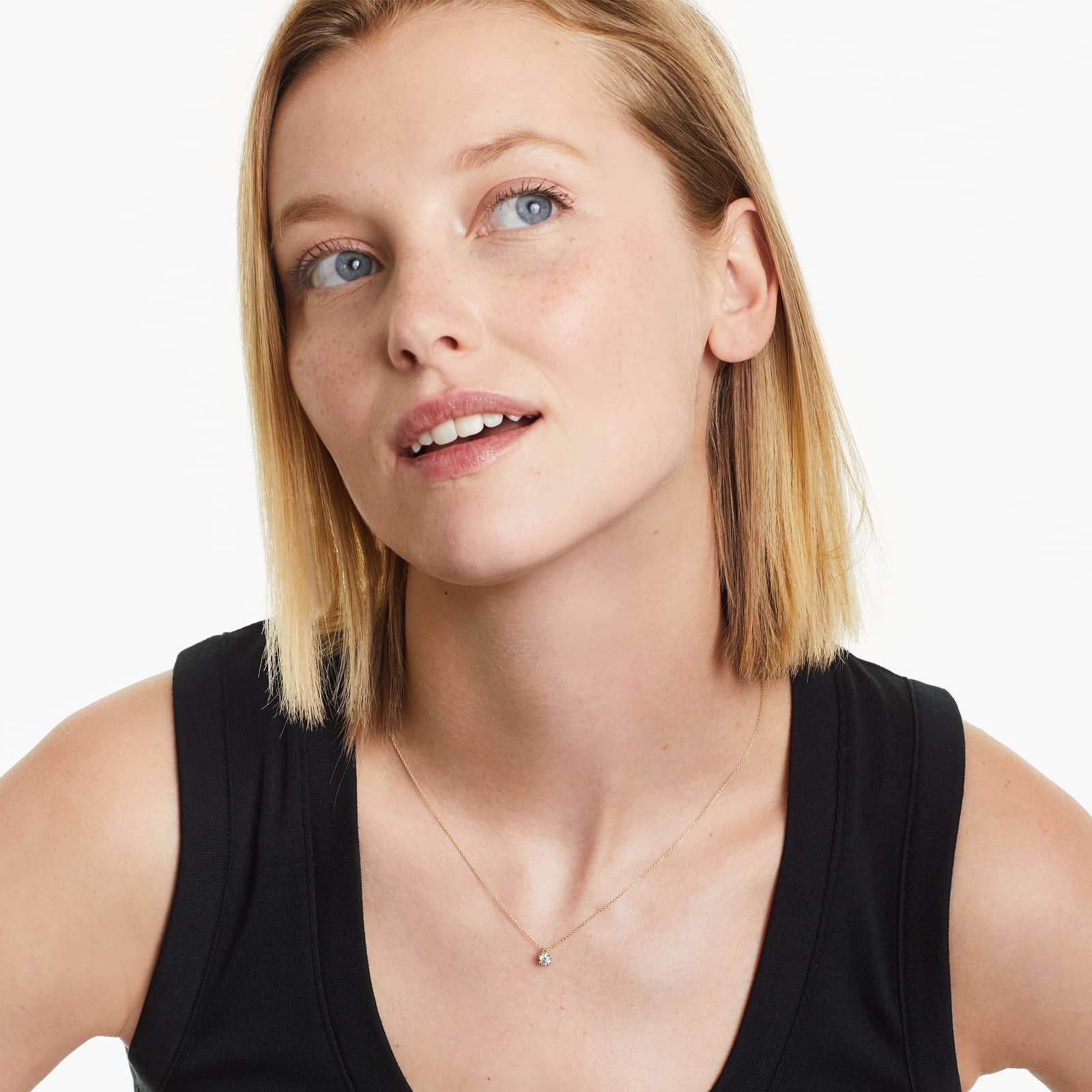 Round Lab Grown Diamond Double Prong Pendant With Chain, EF Color, VS Clarity, IGI Certfied