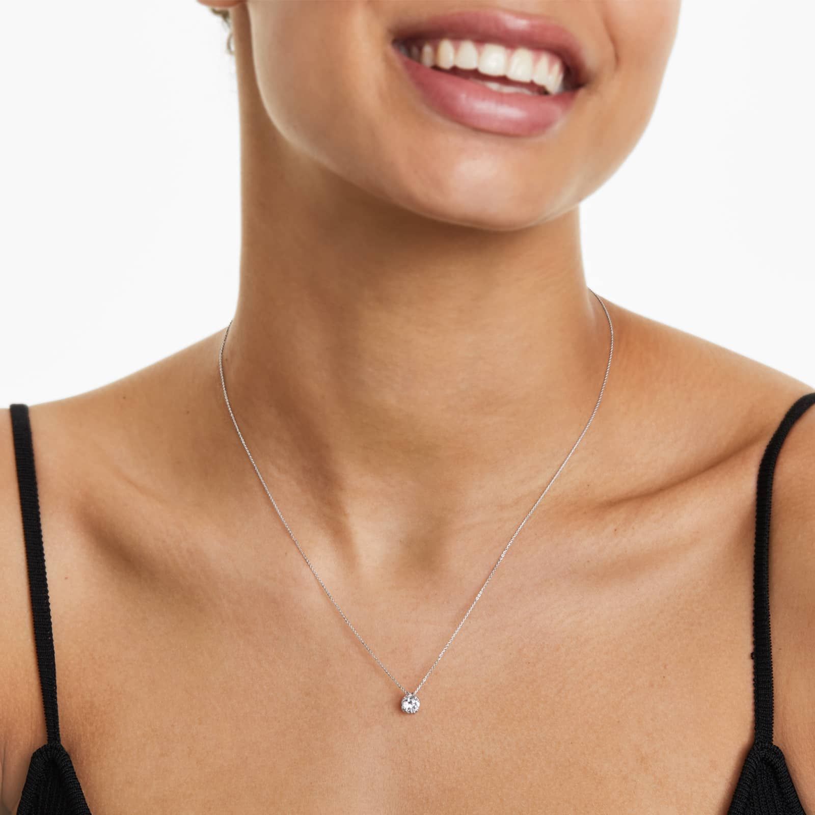 Round Lab Grown Diamond Double Prong Pendant With Chain, EF Color, VS Clarity, IGI Certfied