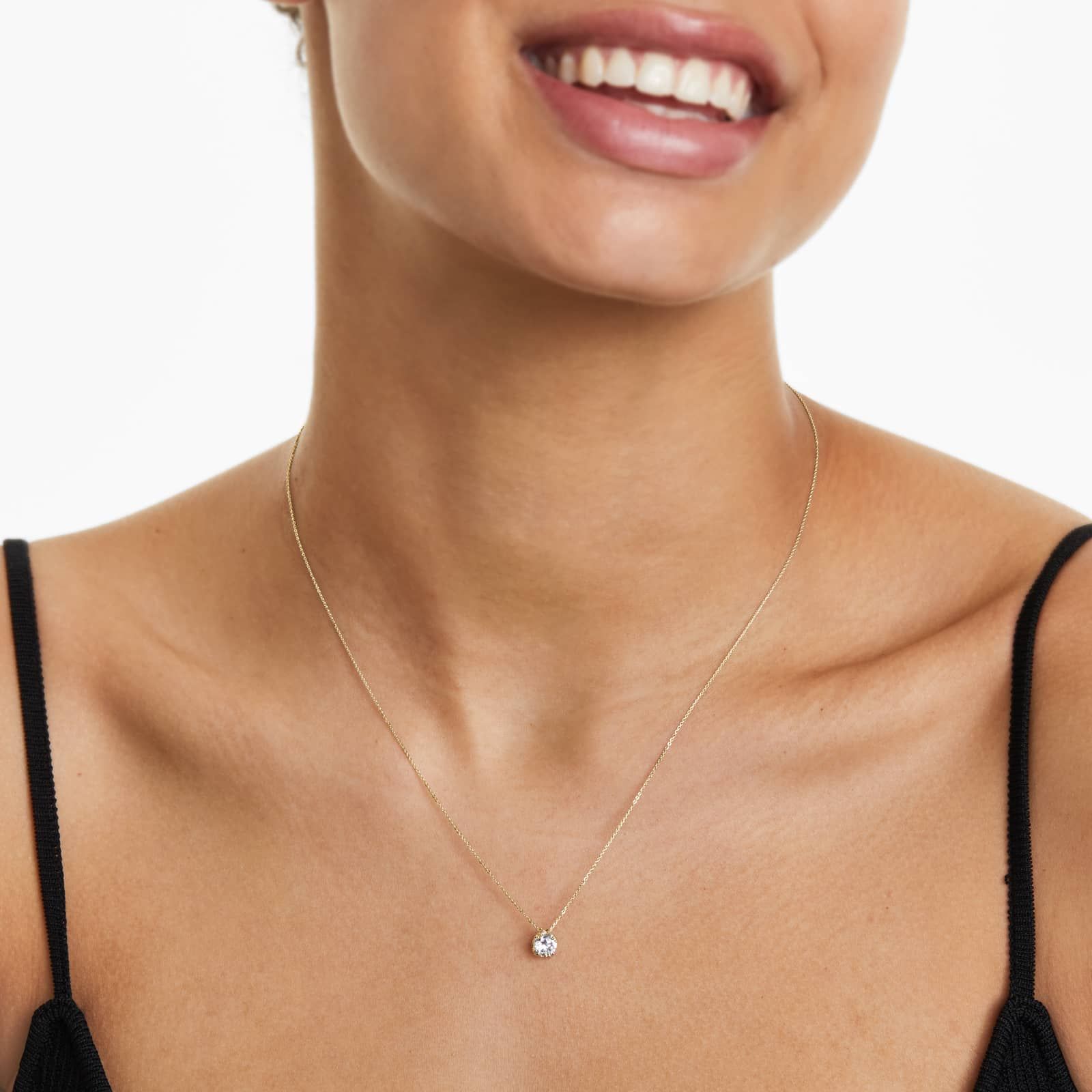 Round Lab Grown Diamond Double Prong Pendant With Chain, EF Color, VS Clarity, IGI Certfied