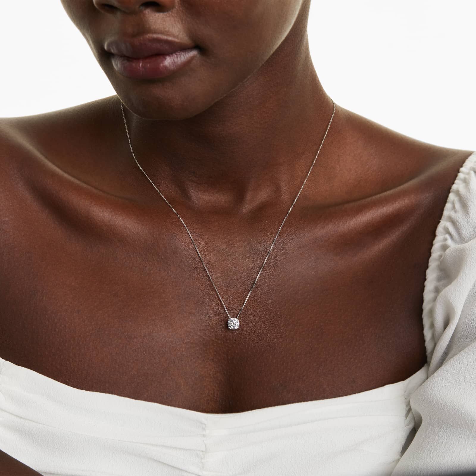 Round Lab Grown Diamond Double Prong Pendant With Chain, EF Color, VS Clarity, IGI Certfied