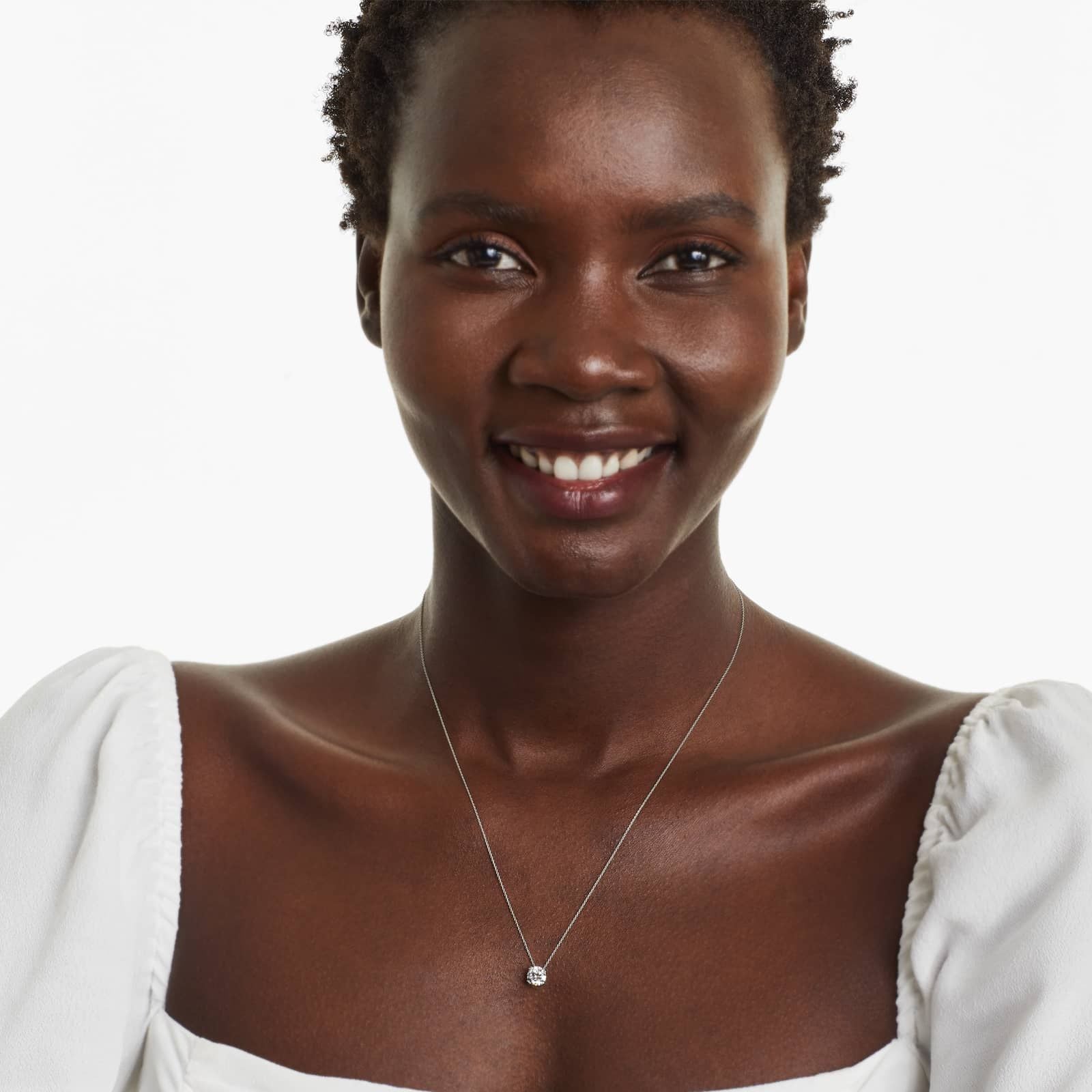 Round Lab Grown Diamond Double Prong Pendant With Chain, EF Color, VS Clarity, IGI Certfied