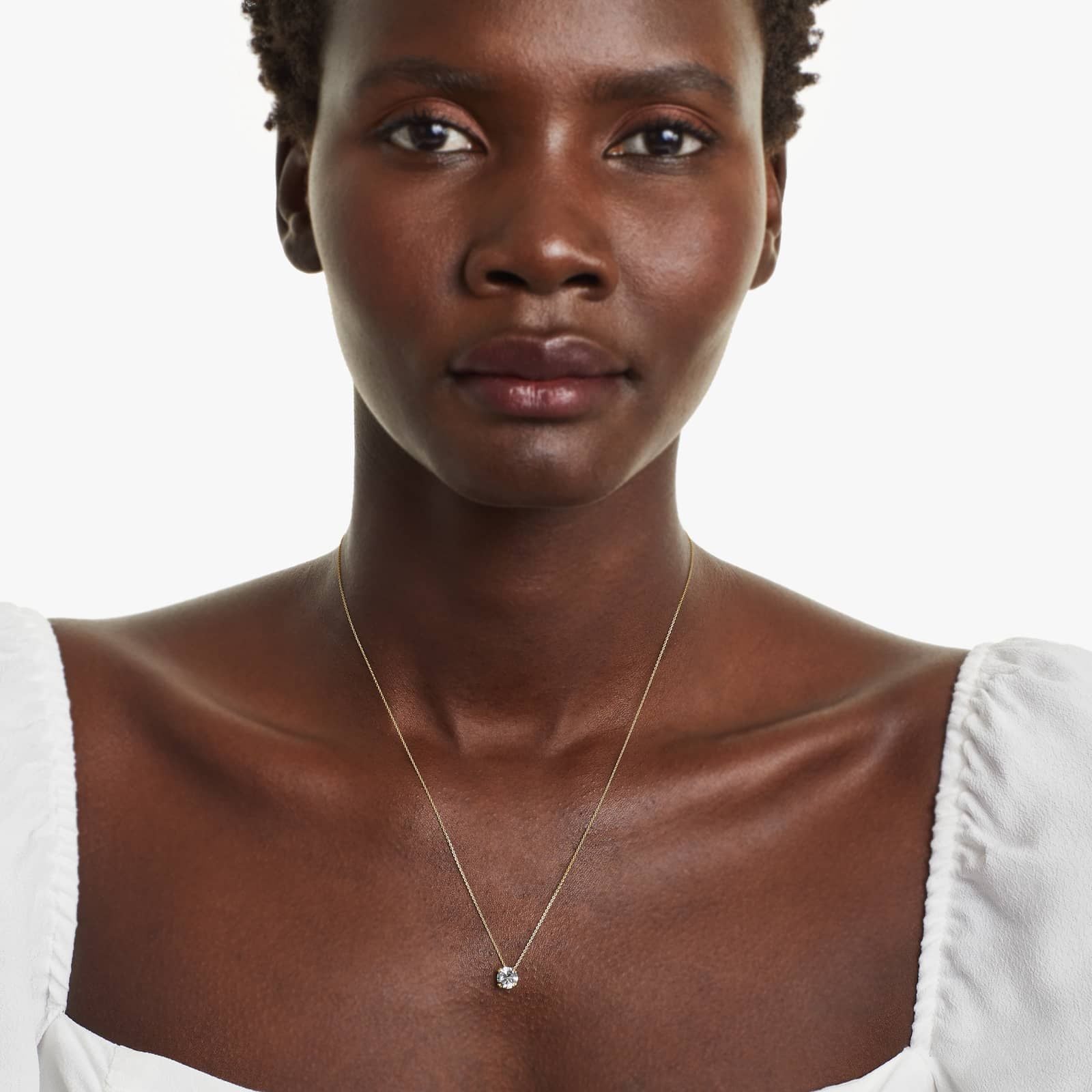 Round Lab Grown Diamond Double Prong Pendant With Chain, EF Color, VS Clarity, IGI Certfied