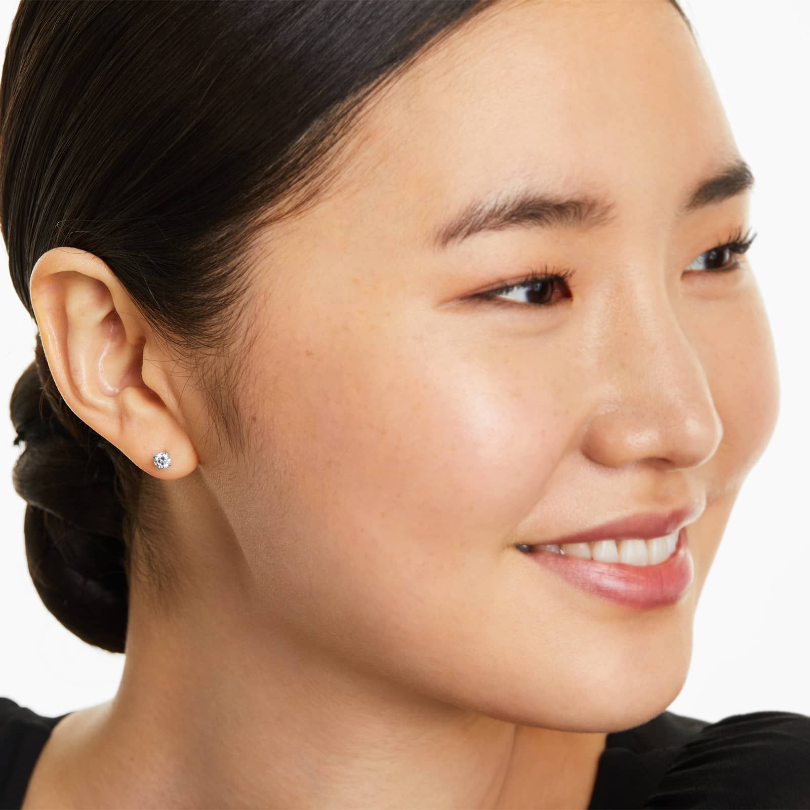 Round Lab Grown Diamond Four Prong Stud Solitaire Earrings, EF Color, VS Clarity, IGI Certified