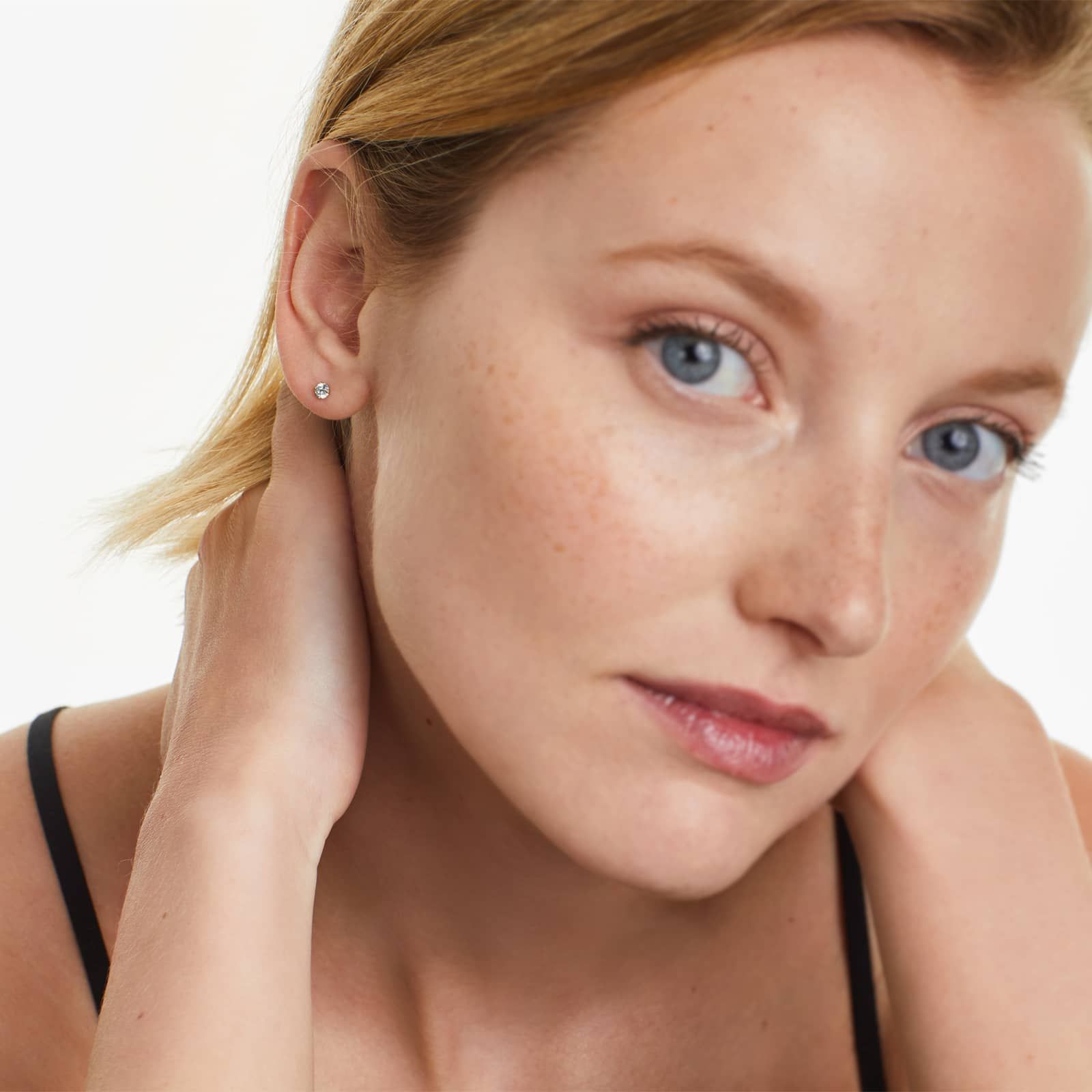 Round Lab Grown Diamond Double Prong Stud Solitaire Earring, EF Color, VS Clarity, IGI Certified