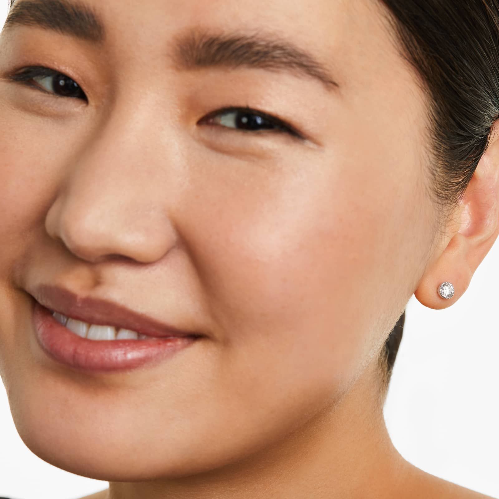 Round Lab Grown Diamond Milgrain Bezel Set Stud Earrings, EF Color, VS Clarity, IGI Certified