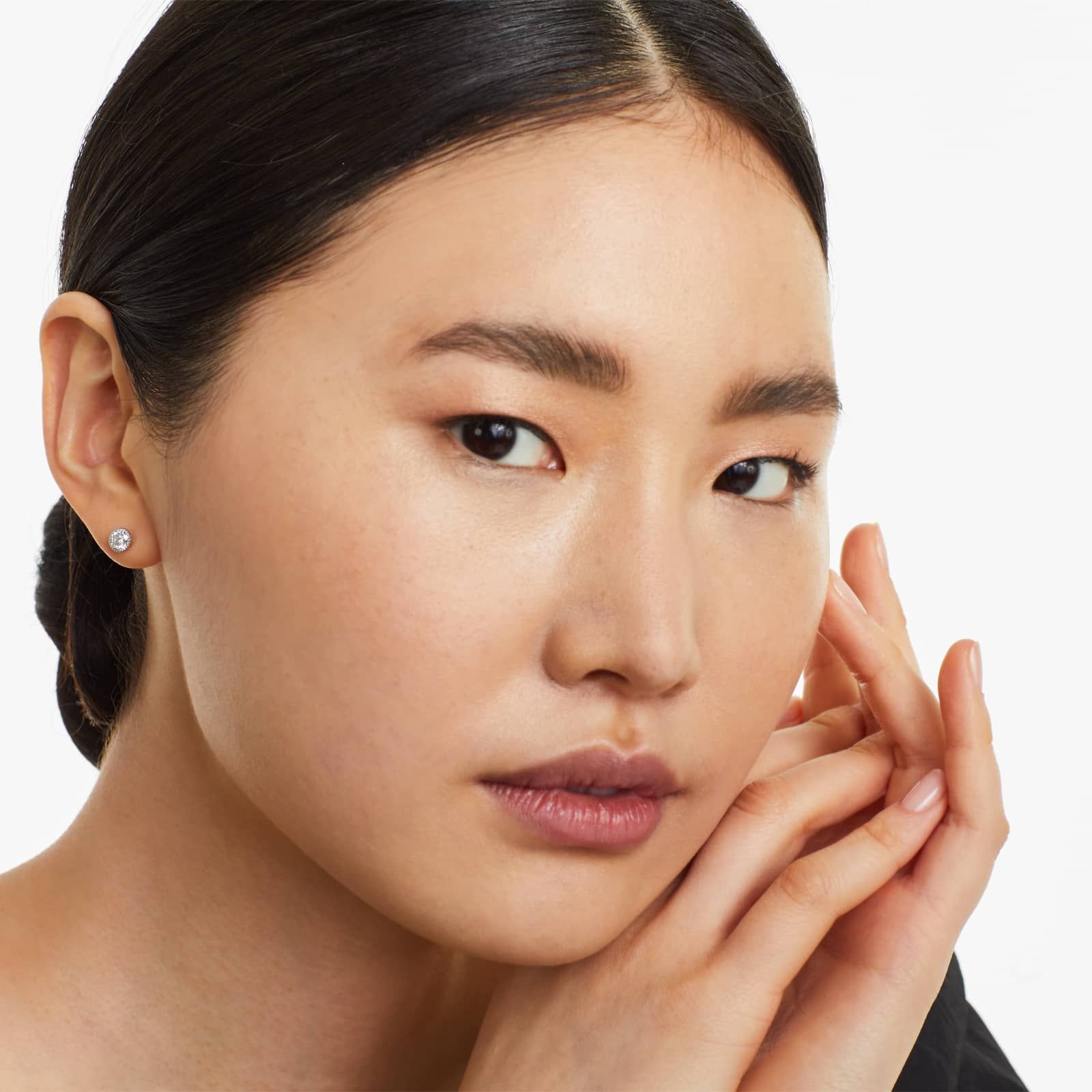 Round Lab Grown Diamond Milgrain Bezel Set Stud Earrings, EF Color, VS Clarity, IGI Certified