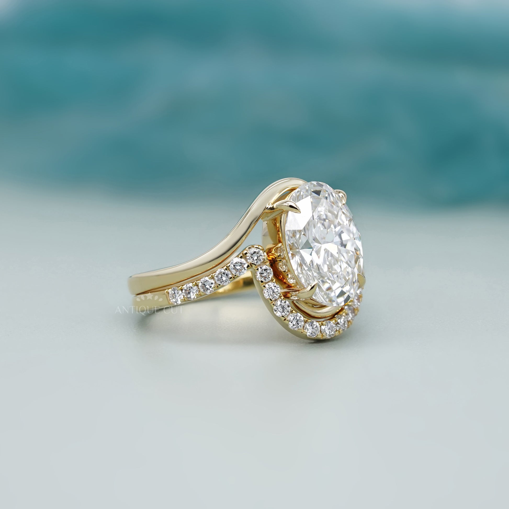 Modern Curve 3.20tcw Oval Lab Diamond Engagement Ring | Matching Curved Band | IGI Certified