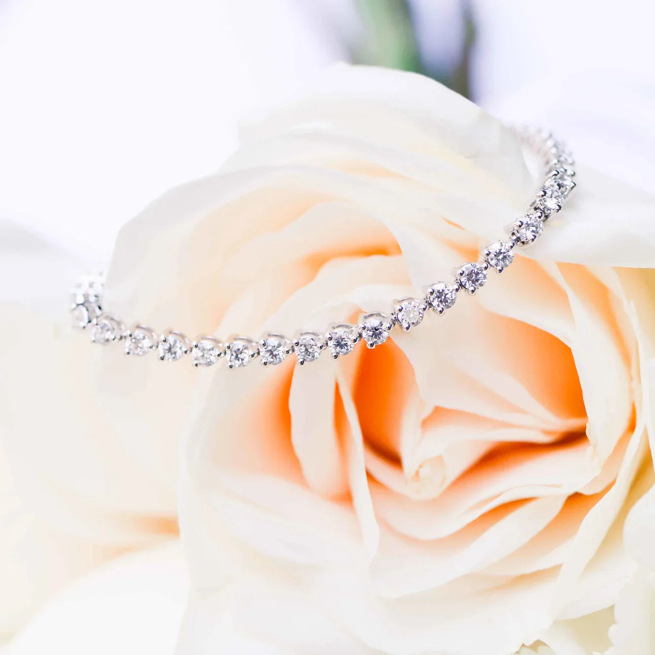 Round Lab Grown Diamond Three Prong Tennis Bracelet, EF Color, VS Clarity, IGI Certificate