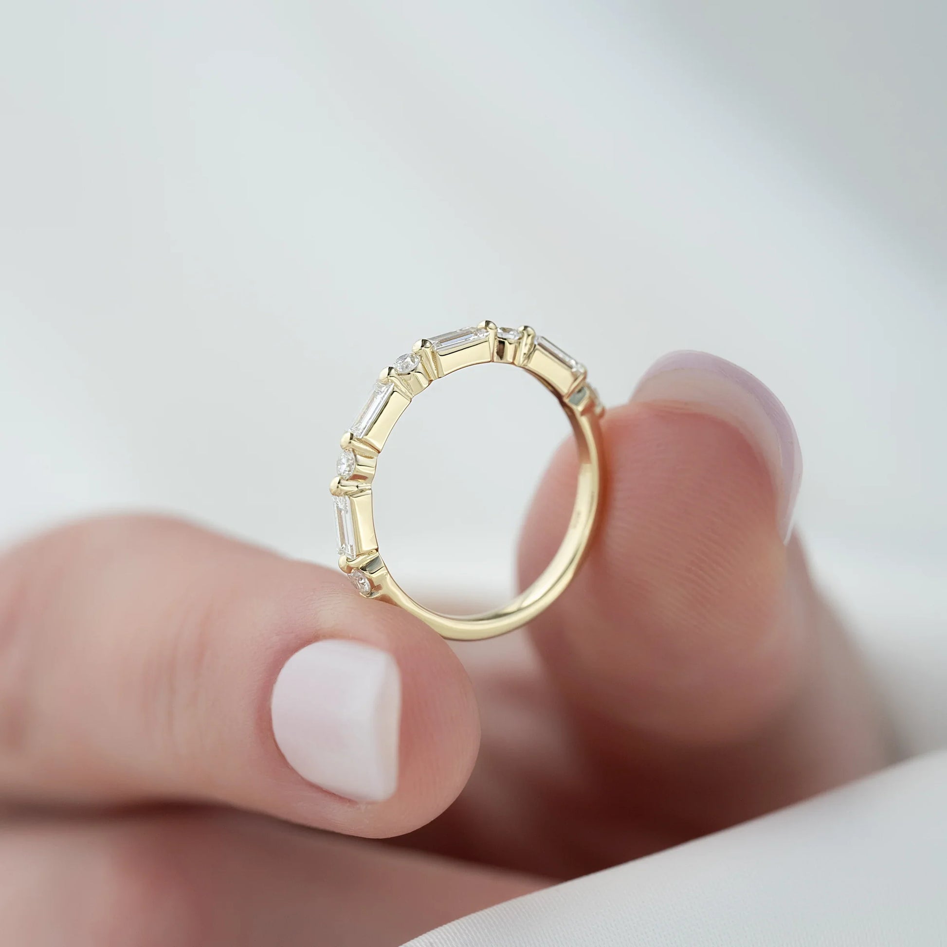 0.55ct Baguette & Round Lab Grown Diamond Wedding Band | IGI Certified