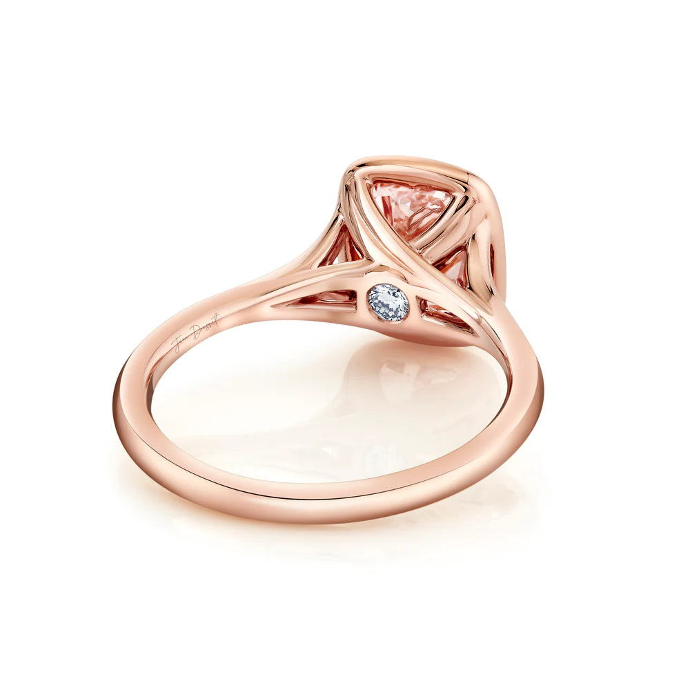 Common :: close up 2.51 carat pink cushion bezel diamond ring modern luxury design