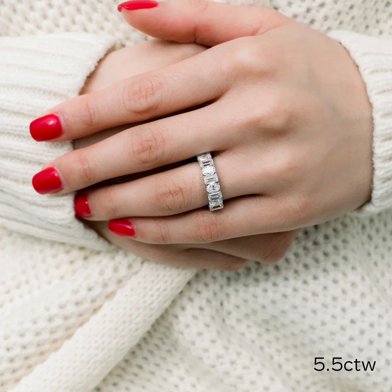 Emerald And Oval Lab Grown Diamond Eternity Band, EF Color, VS Clarity, IGI Certified