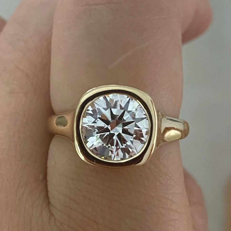 Round 2.50ct Lab Grown Diamond Bezel Set Engagement Ring | 14k Yellow Gold | IGI Certified