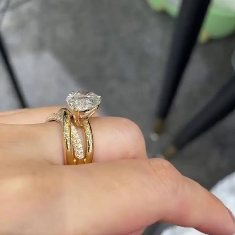 Pear 5.50tcw Lab Diamond Ring | Twisted Band | IGI Certified | D-E-F | VVS–VS Clarity