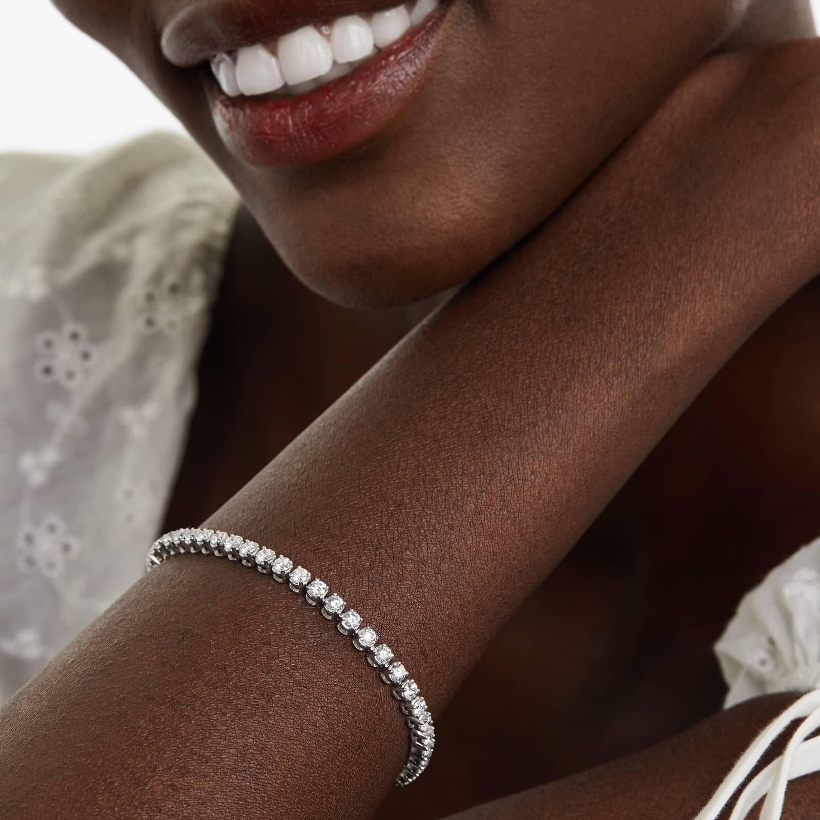 Round Lab grown Diamond Four Prong Tennis Bracelet, EF Color, VS Clarity, IGI Certified