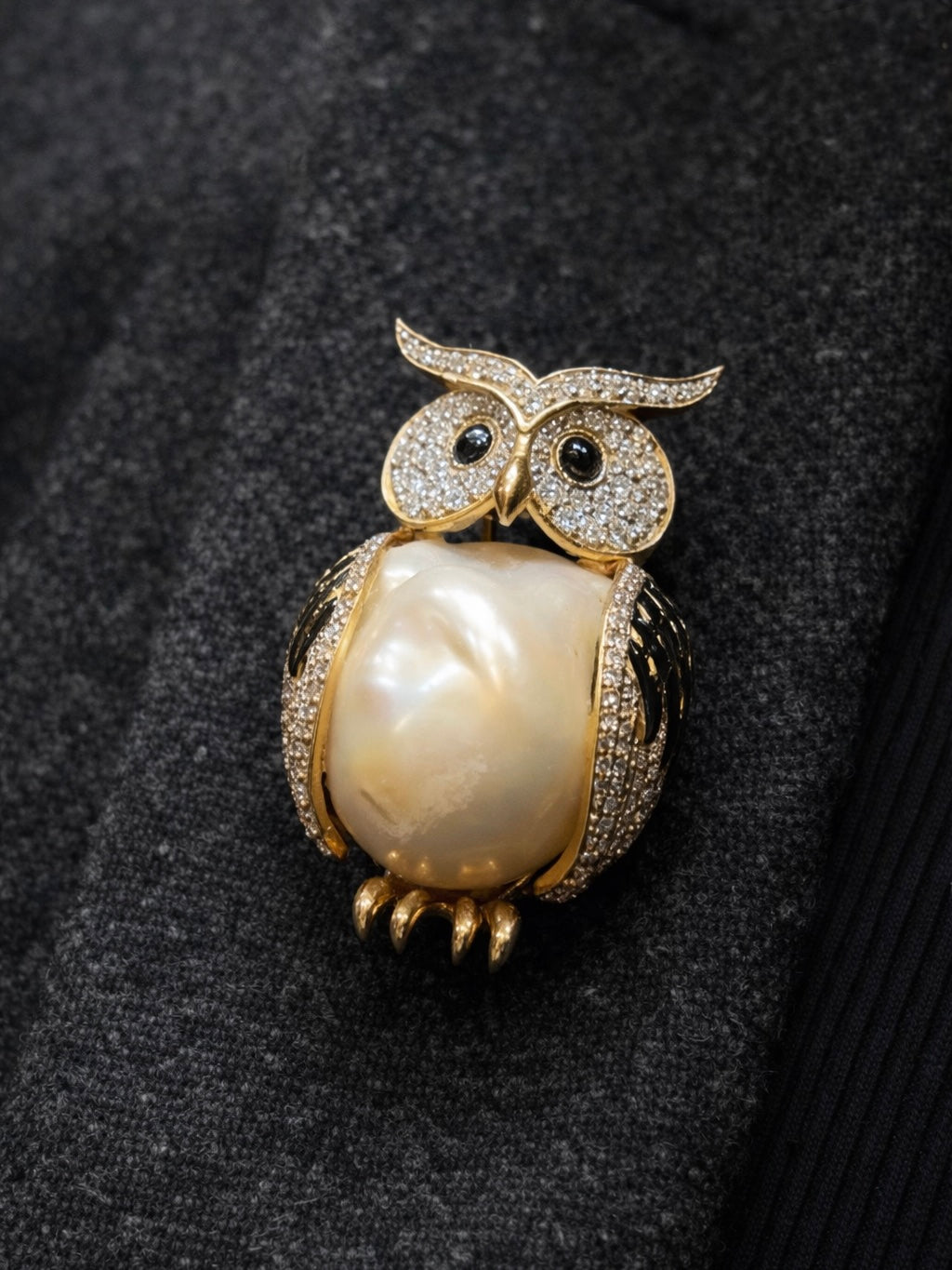 Noctis Owl Lab Grown Diamond Brooch | IGI Certified EF VVS-VS | 9KT Yellow Gold Luxury Statement Pin