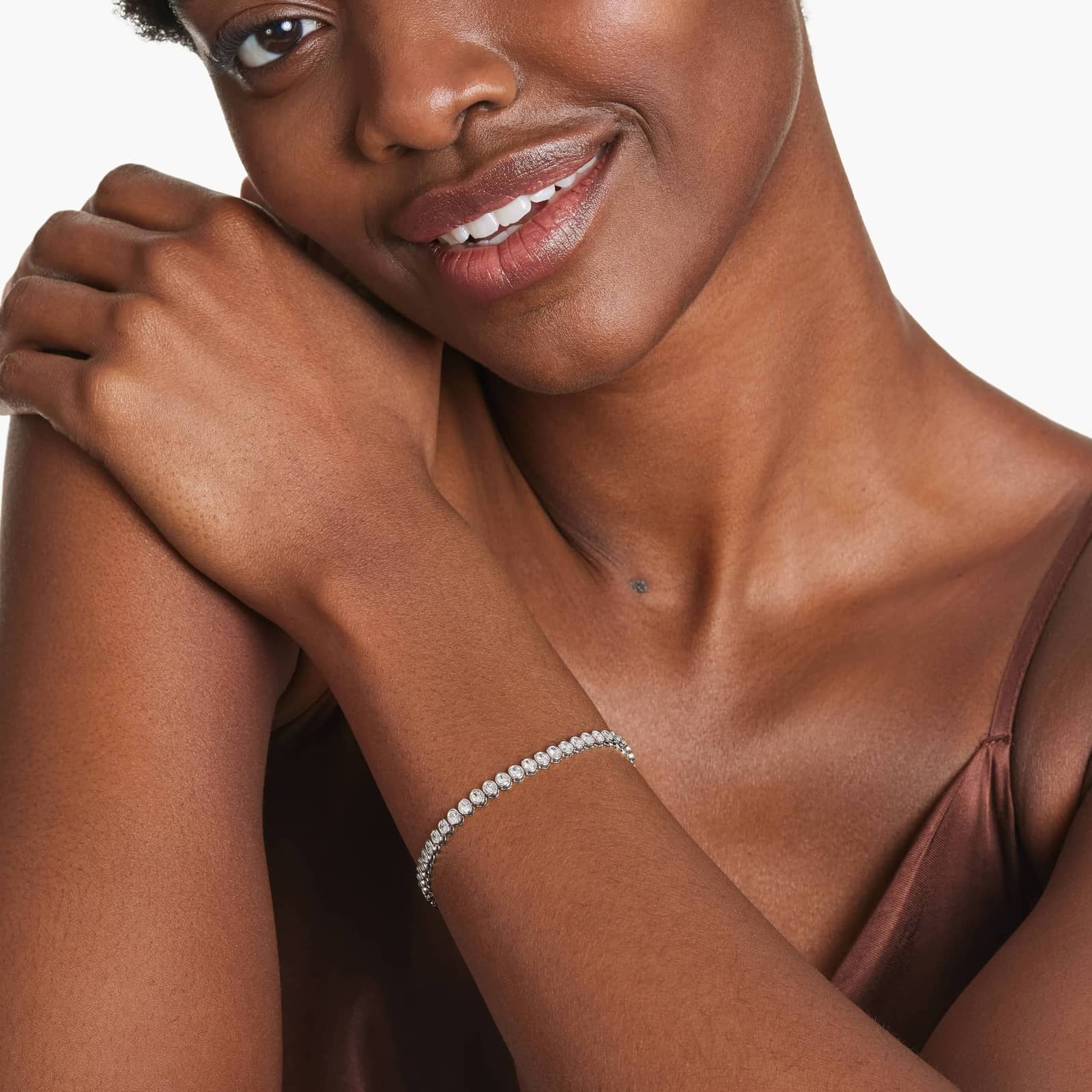 Oval Lab Grown diamond Bezel Tennis Bracelet, EF Color, VS Clarity, IGI Certified