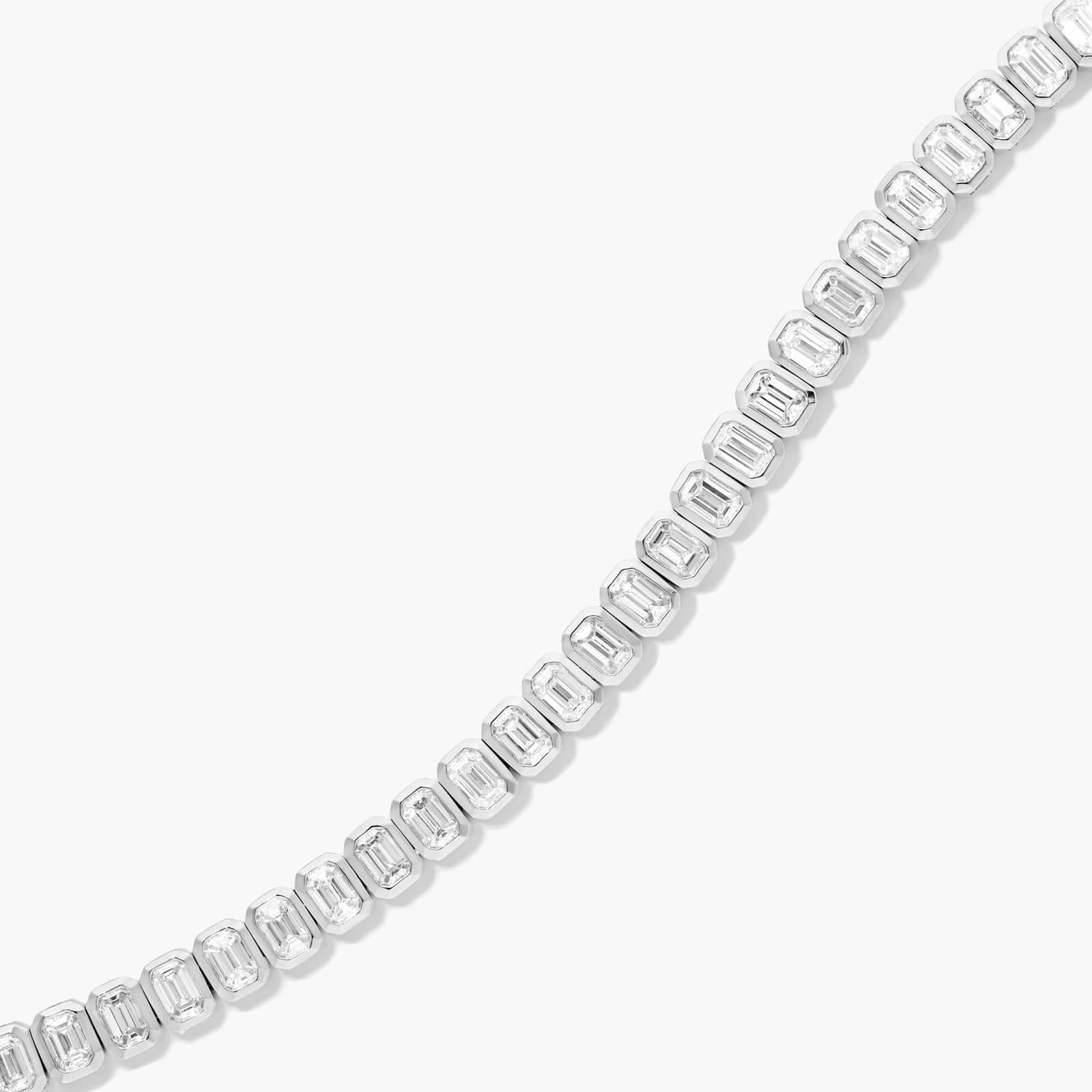 Emerald Lab Grown Diamond Bezel Tennis Bracelet, EF Color, VS Clarity, IGI Certified