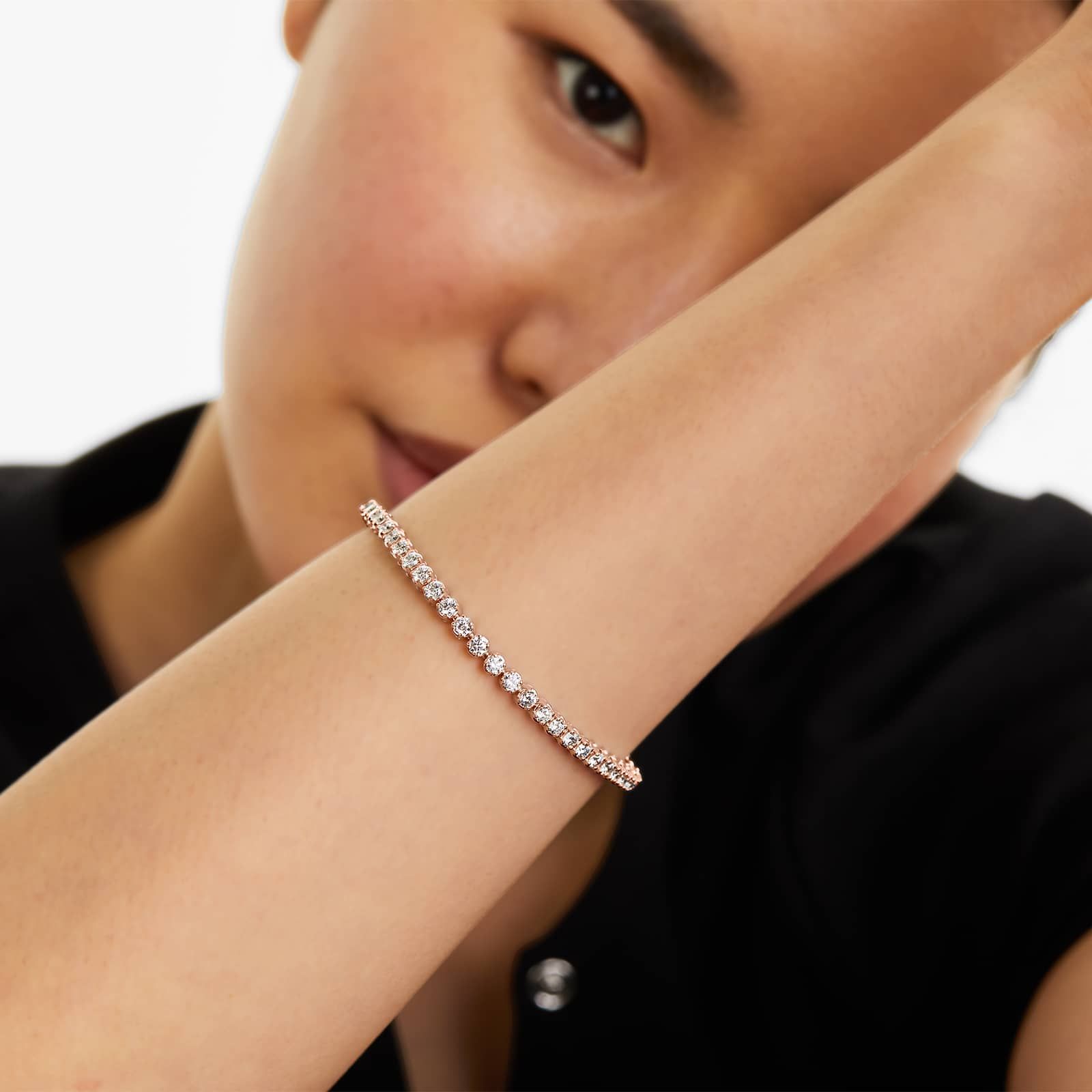 Round Lab Grown Diamond Four Prong Tennis Bracelet, EF Color, VS Clarity, IGI Certificate